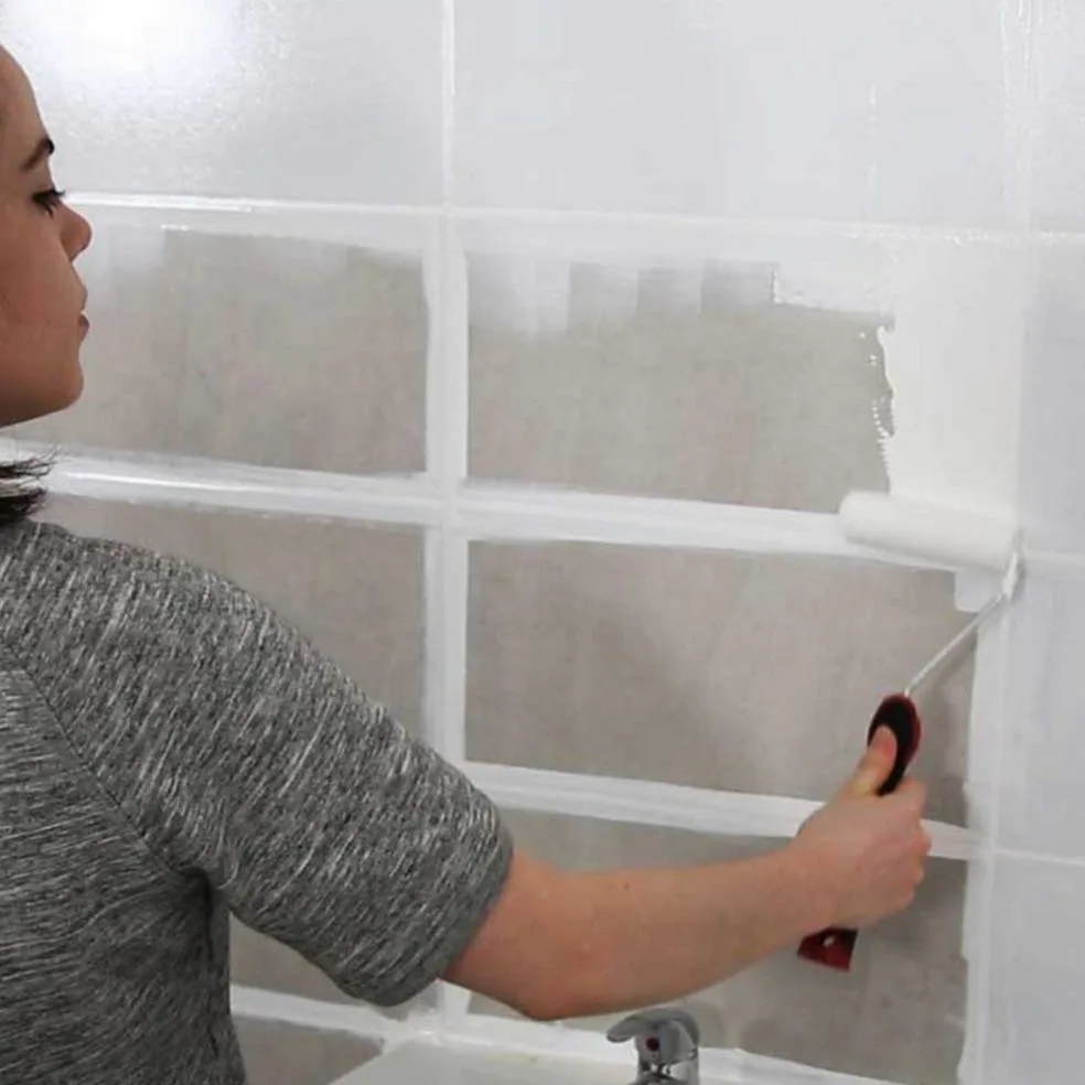 MadeInNature - Vernice per rinnovare superfici difficili, direttamente senza sottostrato piastrelle, mobili da cucina radiatori elettrodomestici, 2 litri per 10 m² in 2 strati, colore: Petrolio blu