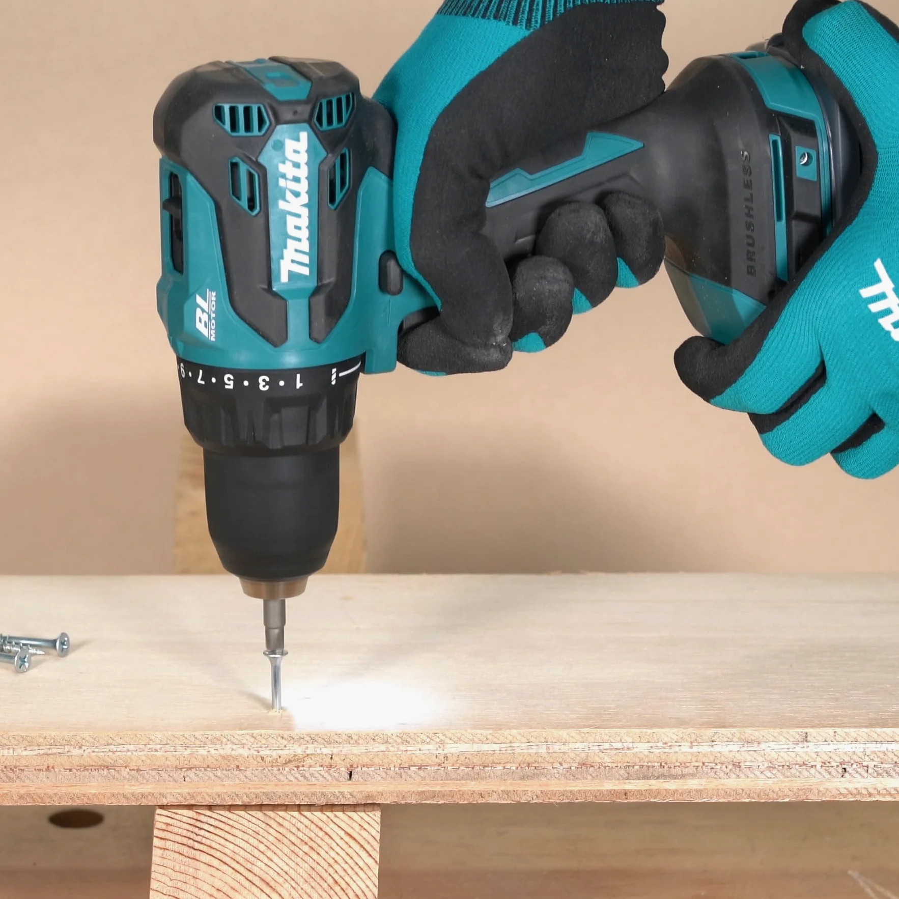 Makita DDF490Z - Trapano avvitatore LXT agli ioni di litio, 18 V, batterie e caricabatterie non inclusi