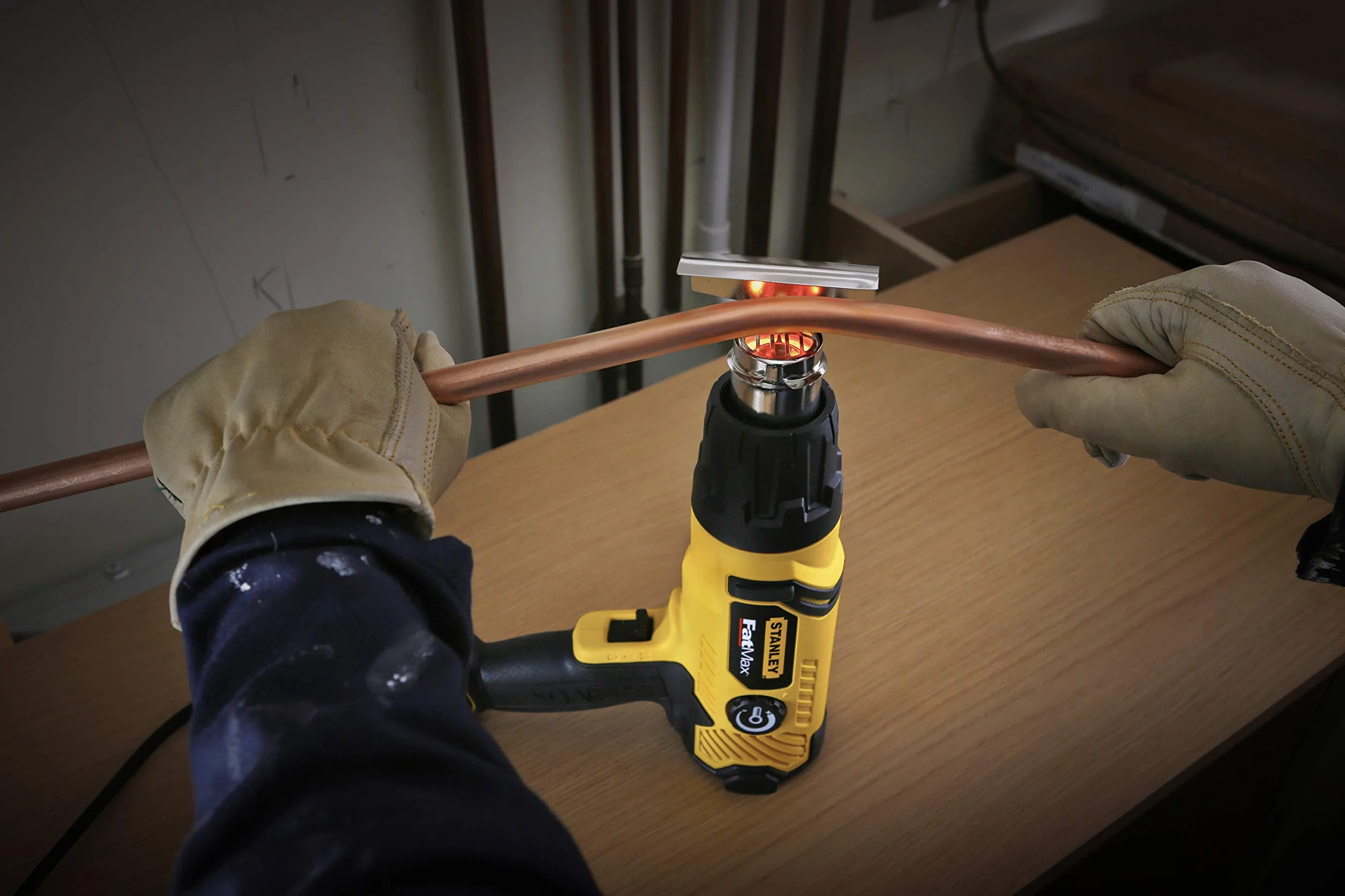 STANLEY FATMAX FME670K-QS Pistola Termica 2000 W, 230 V