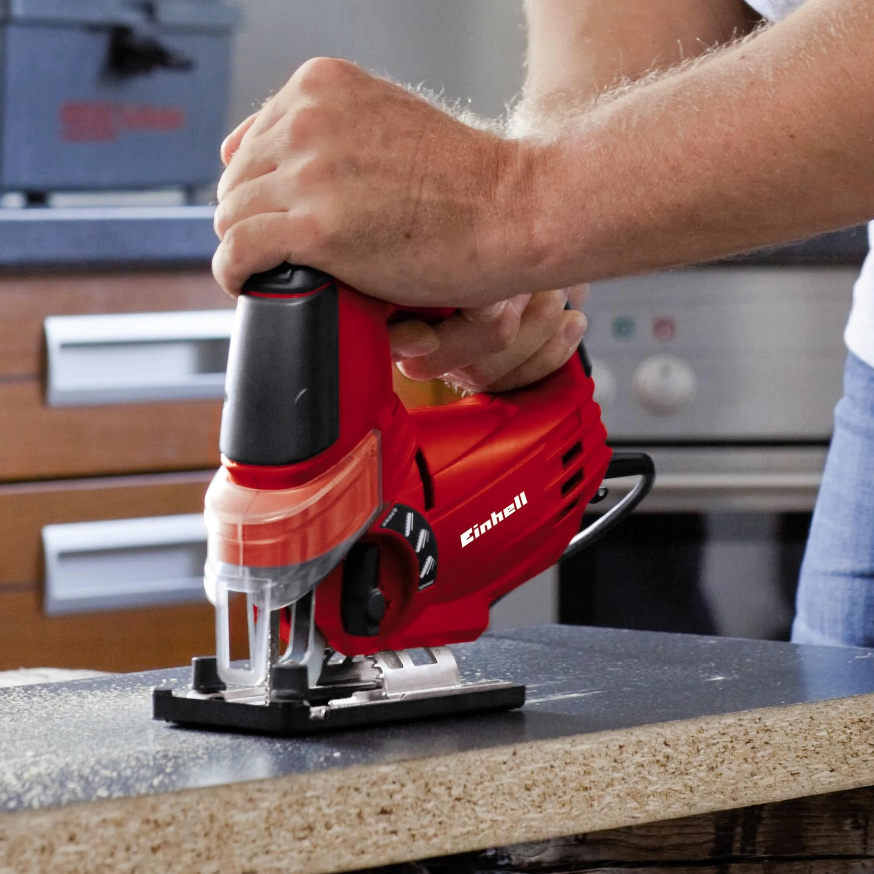 Einhell TC-JS 85 Seghetto alternativo (tensione 200-240 V, 620 W, oscillazioni al min. 800-3000, max taglio legno 85 mm, max taglio plastica 12 mm, max taglio metallo 8 mm, movimento pendolare 4 posizioni, cambio lama manuale, incl. Lama, valigetta)