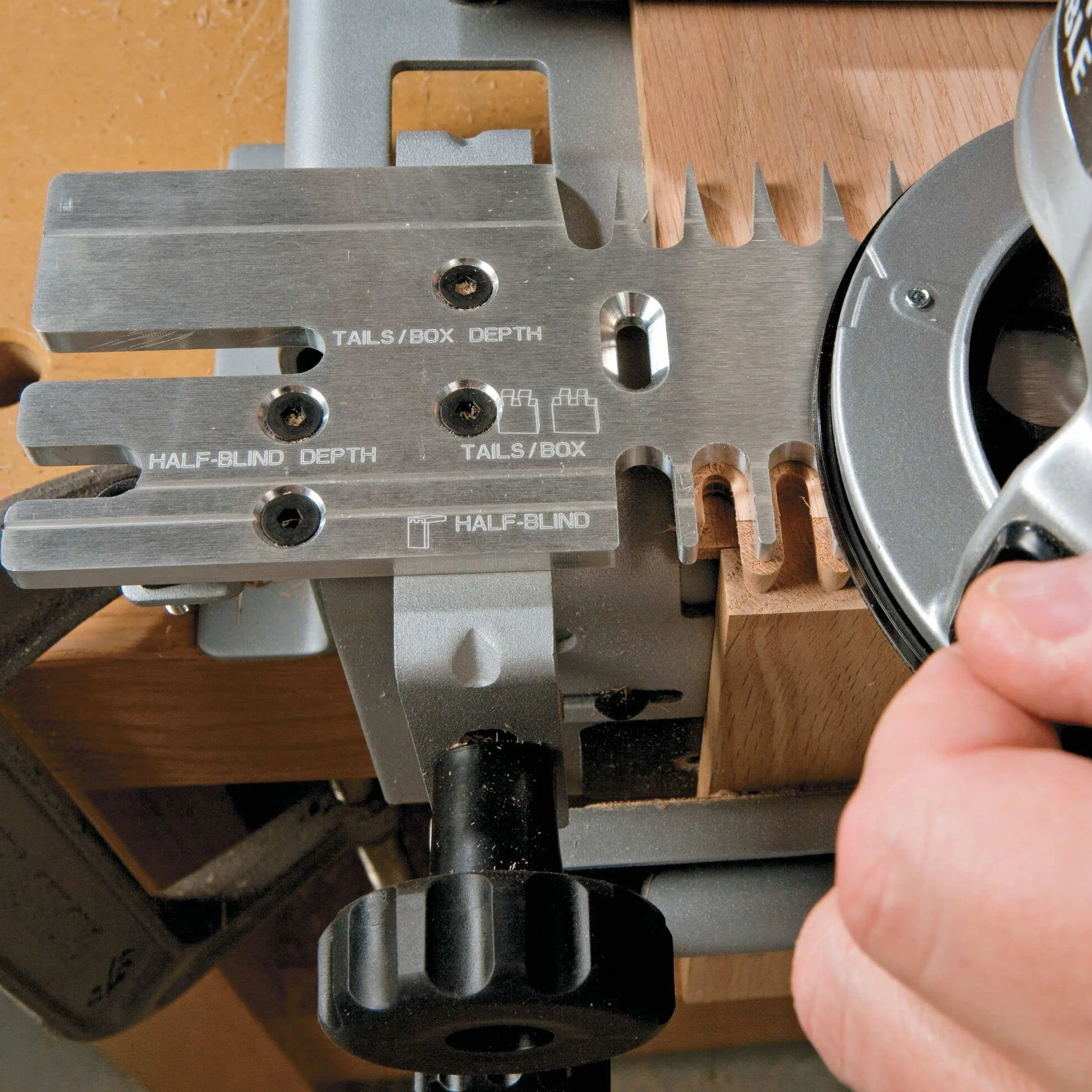 PORTER-CABLE 4216 Super Jig - giunto a coda di rondine (4215 con mini kit), 4216