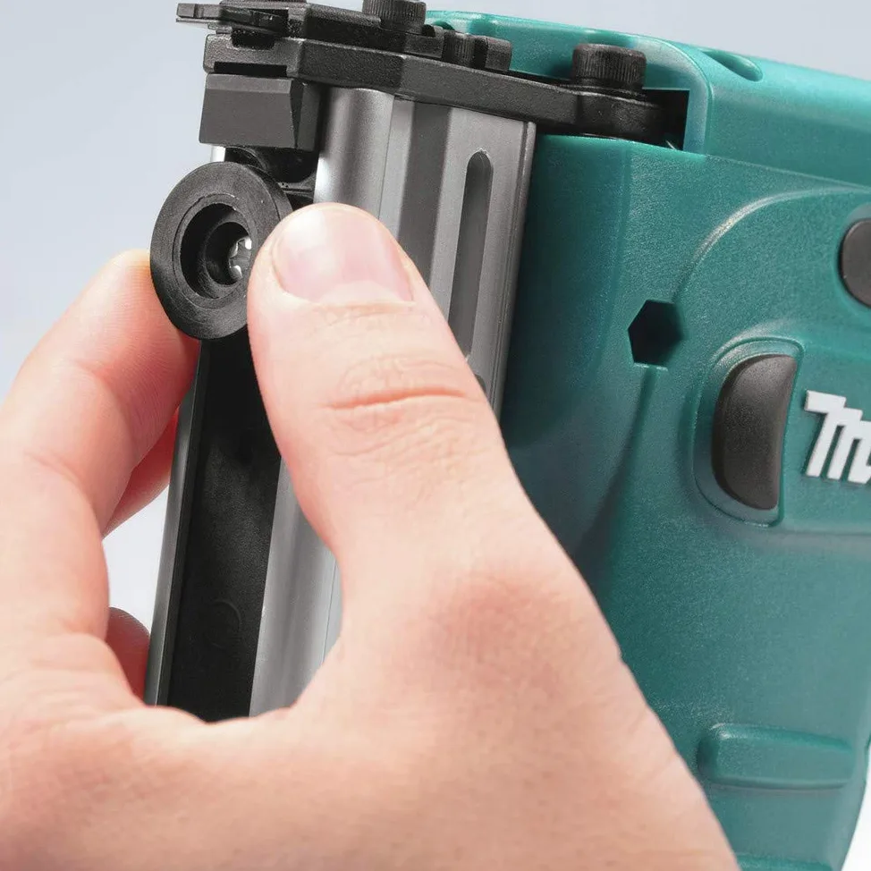 Makita XTS01Z 18V LXT - Cucitrice a corona