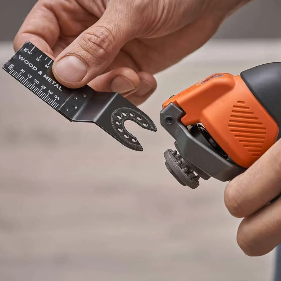 BLACK & DECKER Multi-Herramienta Oscilante 18V, velocidad variable 8.000-18.000 opm per chi cerca qualità e praticità, per uso pratico e risultati affidabili