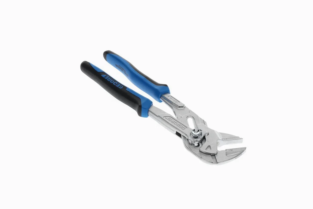 llave inglesa de 10".