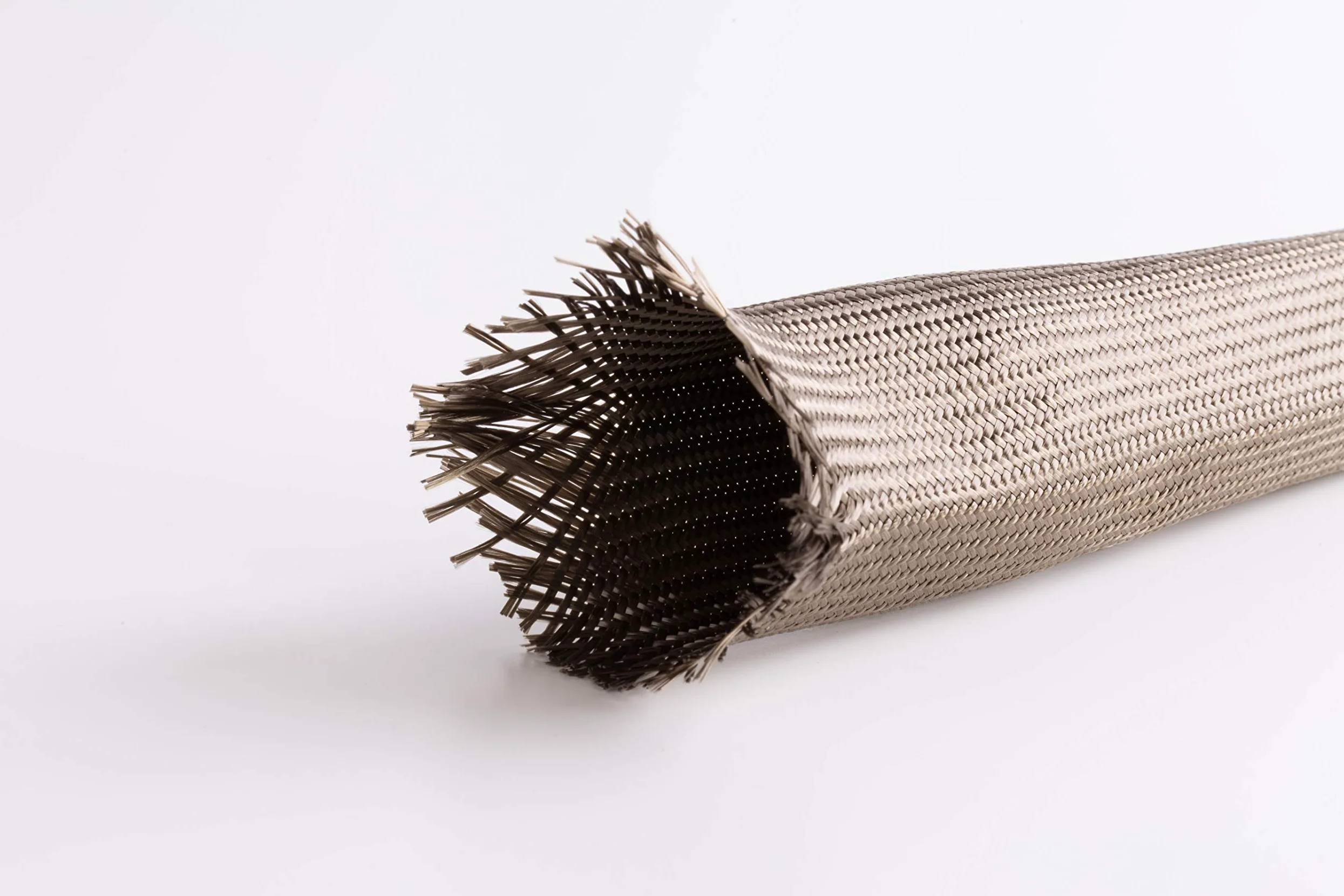 Guaina Ignifuga in Basalto espandibile diametro interno da 12mm a 18mm, Tecnologia Aerospaziale per Isolamento Termico Estremo, Protezione Anti Fuoco. Made in Italy. Matassa da 5 metri