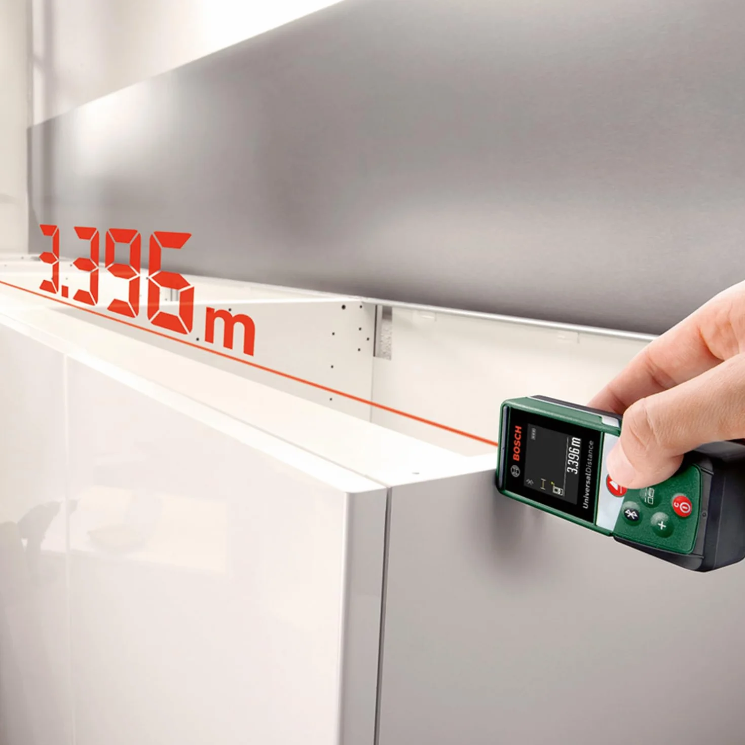 Bosch Metro Laser Distanziometro Laser UniversalDistance 50C (misura distanze fino a 50 m con precisione, connettività Bluetooth, funzioni di misurazione, in scatola di cartone E-Commerce)