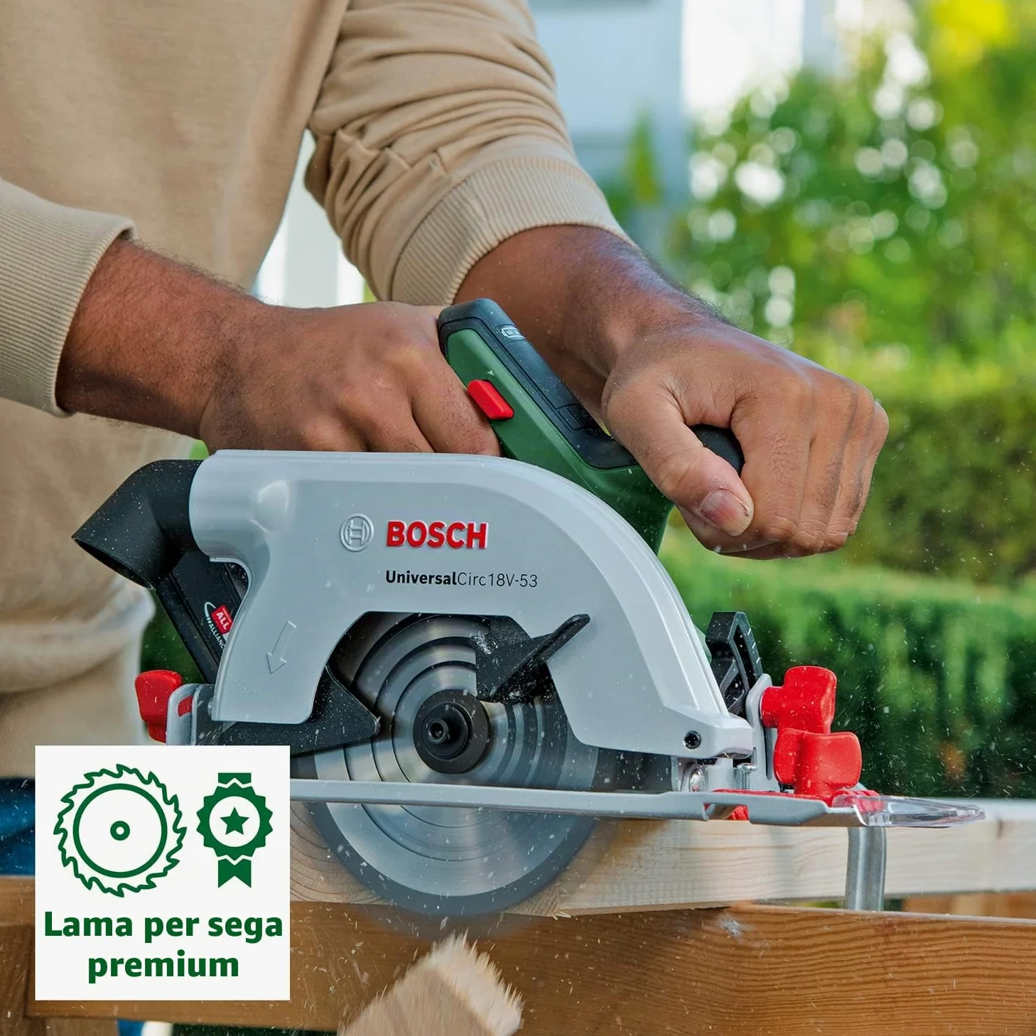 Bosch Sega circolare a batteria UniversalCirc 18V-53 (taglio preciso nel legno; profondità di taglio max. 53 mm; 18 Volt System; senza batteria)