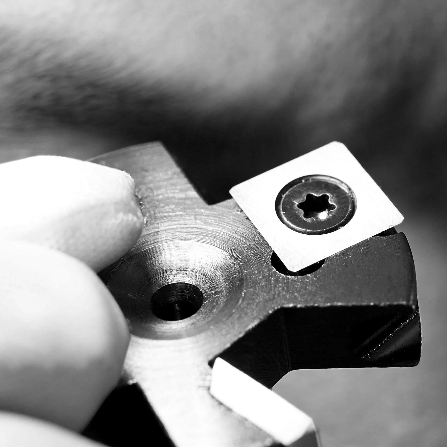 SpeTool 10 inserti quadrati in metallo duro di ricambio per punte da router per appiattimento della lastra (12x12 mm, 2,2 mm di spessore), angolo di taglio 35 gradi
