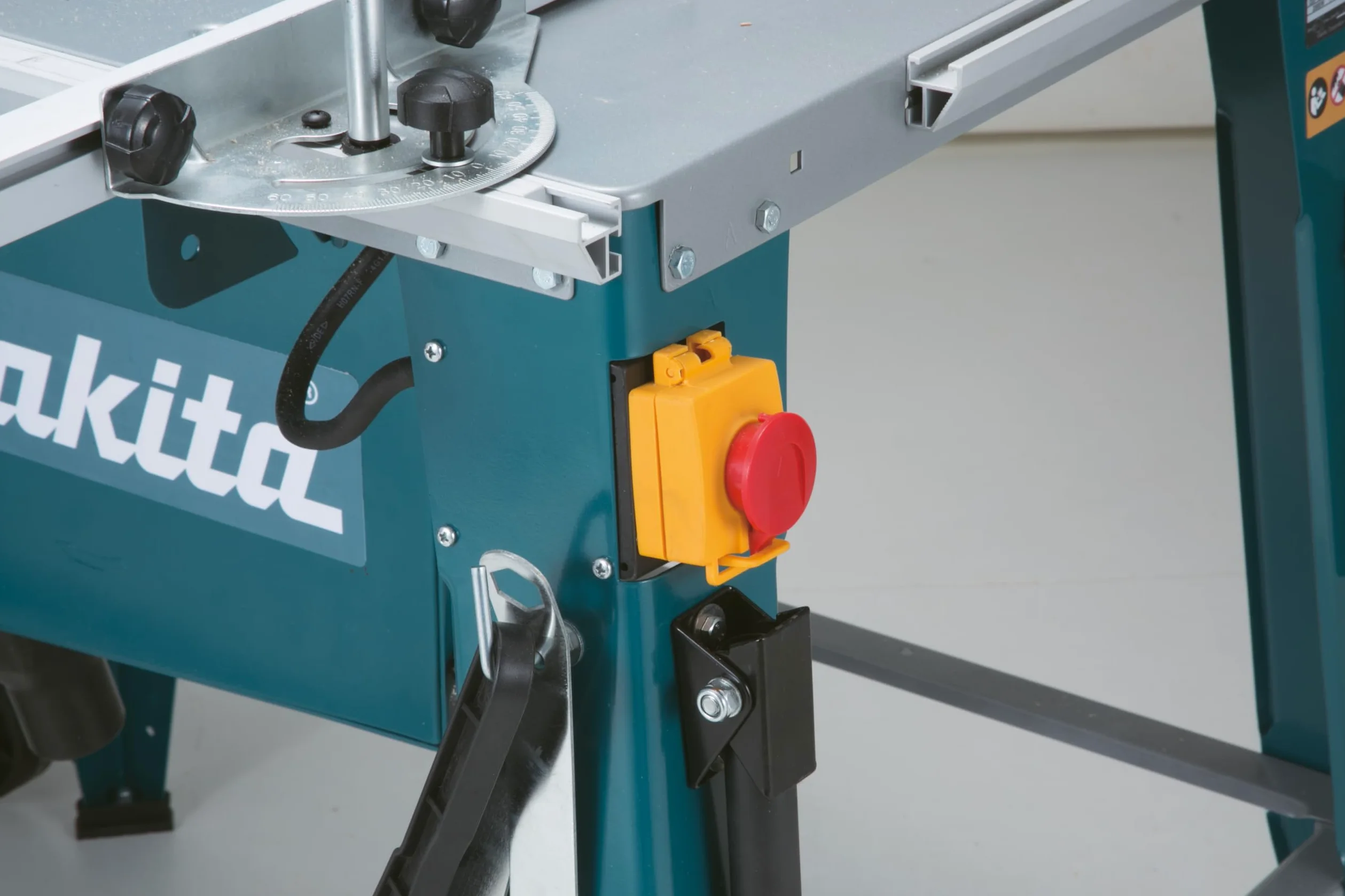 SCIE MAKITA BOIS SUR TABLE 2000 W Ø 315 MM - 2712