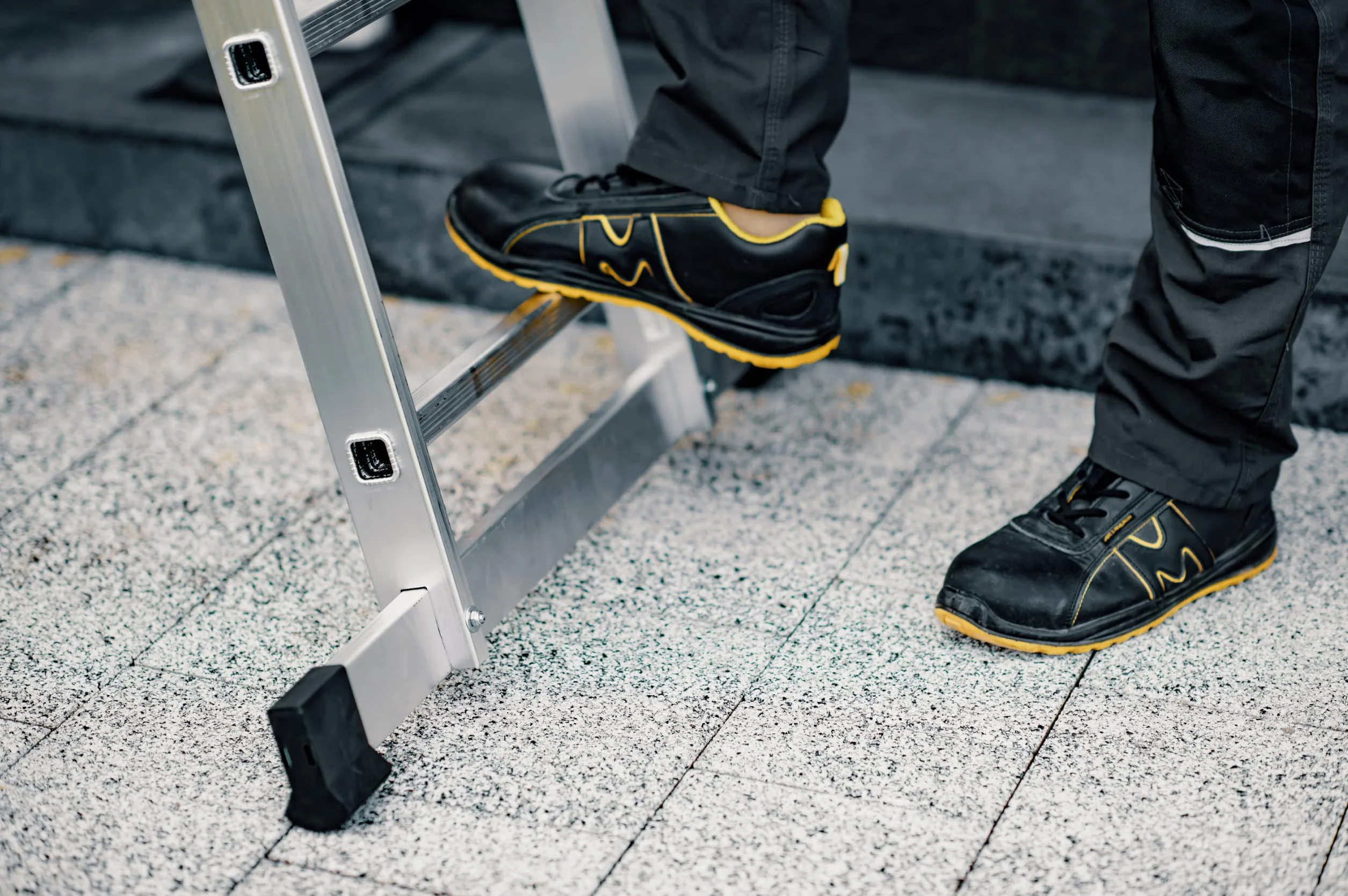 Drabest Scala Allungabile in Alluminio 3x11 Gradini Scala Trasformabile Tripla Multifunzione portata max 150 kg Gancio Gratuito