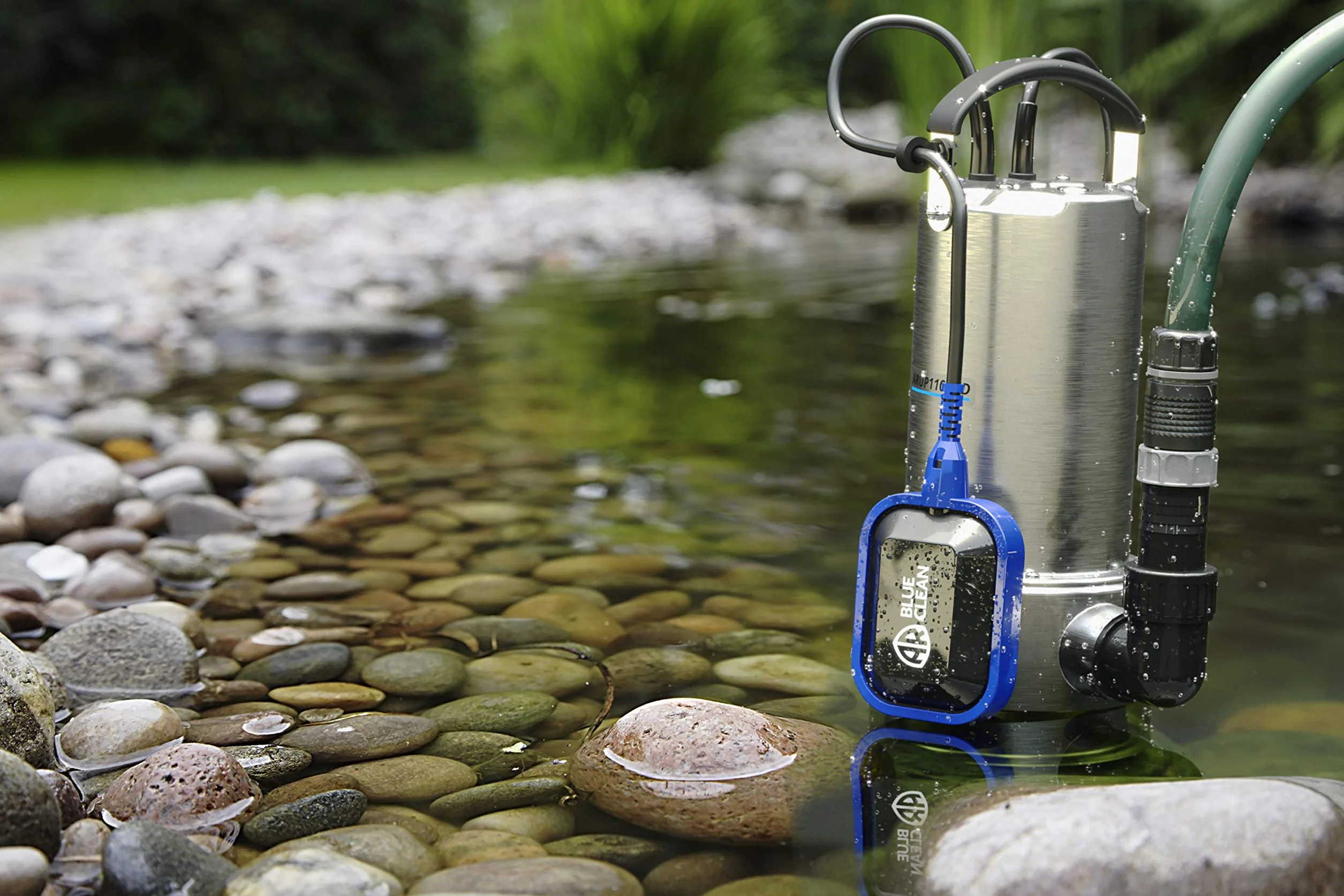 AR Blue Clean Pompa Immersione ARUP 1100XD per Acque Scure (1.100 W, Portata max. 16.500 l/h, Prevalenza max. 10,5 m)