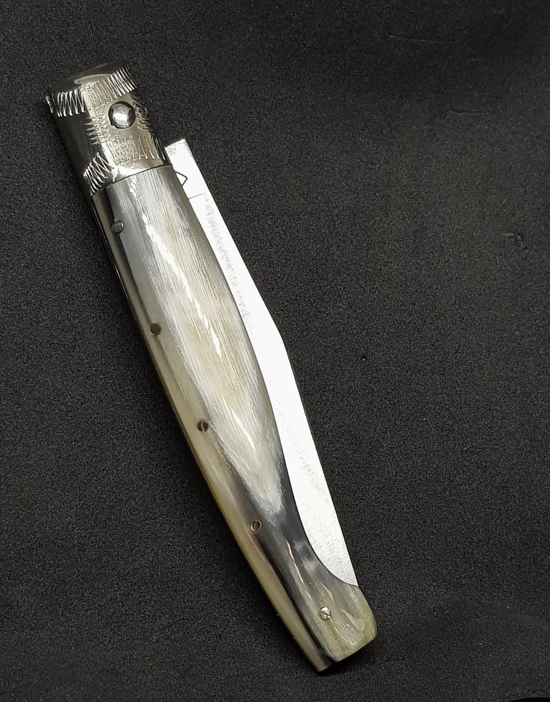 COLTELLO ARTIGIANALE SARDO PATTADA TASCABILE MANICO IN CORNO COLLEZIONE SARDEGNA art 44
