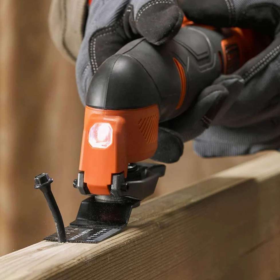 BLACK & DECKER Multi-Herramienta Oscilante 18V, velocidad variable 8.000-18.000 opm per chi cerca qualità e praticità, per uso pratico e risultati affidabili