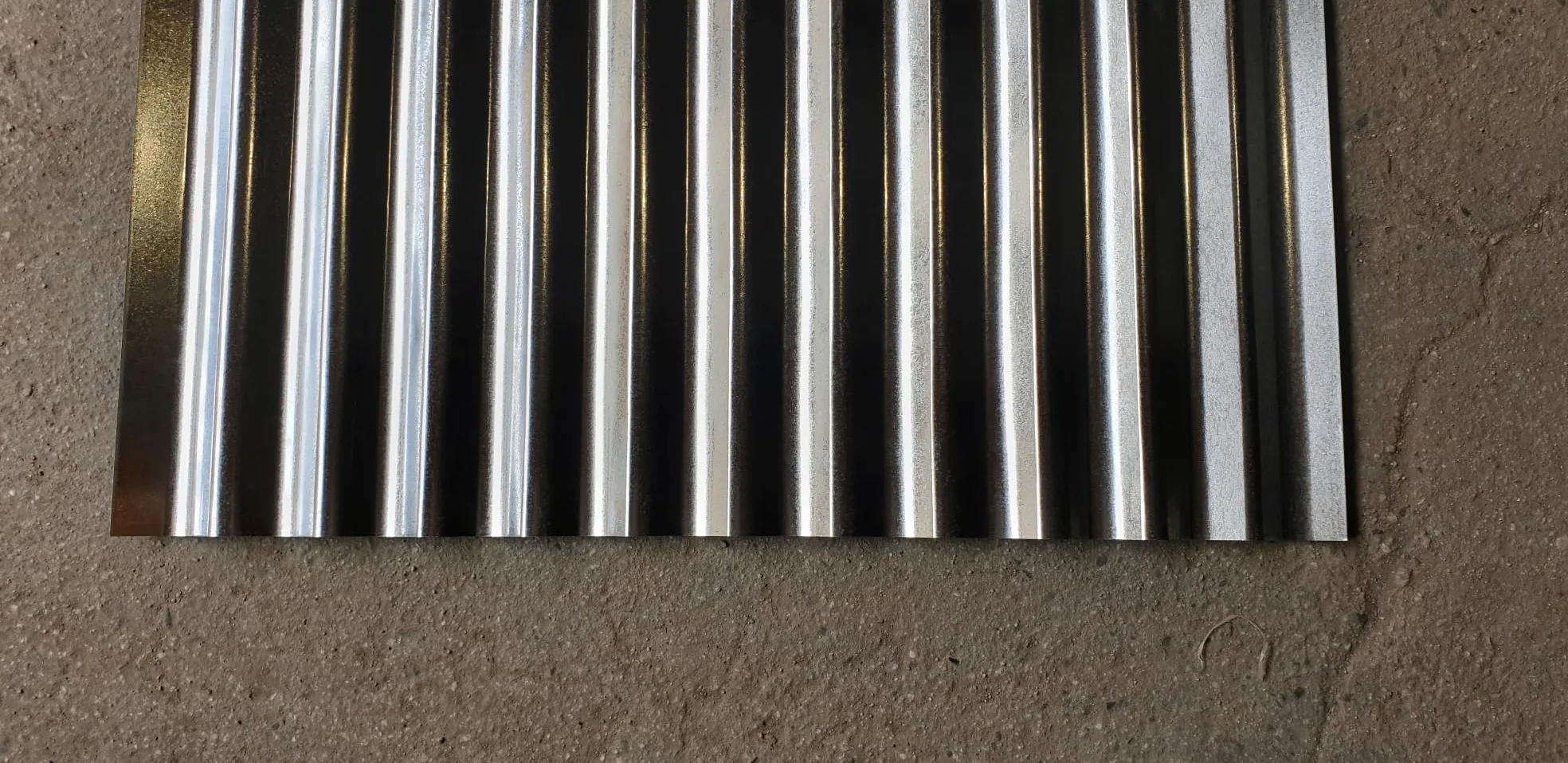 10PZ Lamiera Zincata Ondulata, 200x90 cm, Spessore 0,25 mm, per Copertura Tetti e Pareti