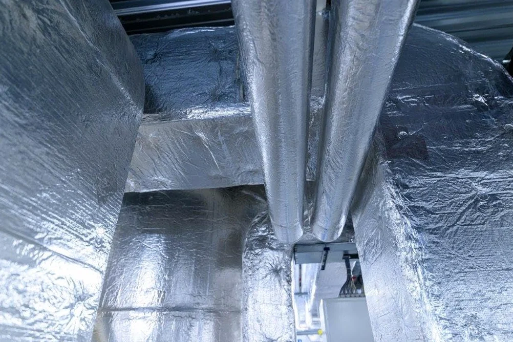 Rockwool KLIMAMAT Isolamento in lana di roccia Materassino lamellare rivestito in alluminio 20 - 80mm (marrone, 50mm - 5m x 1m)