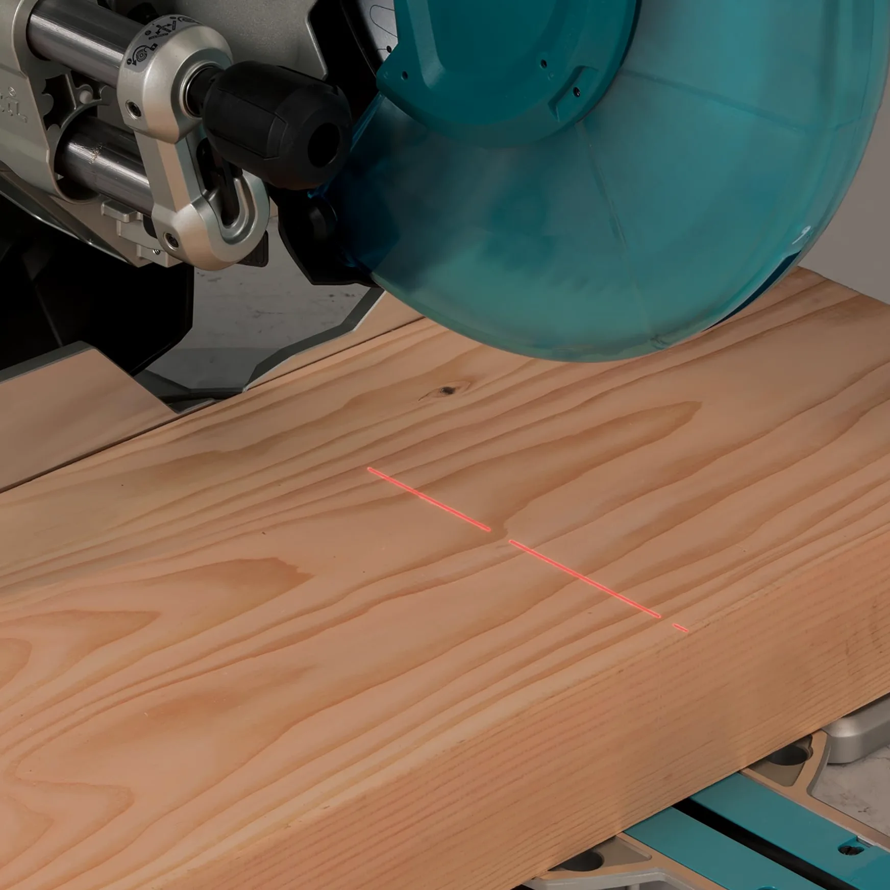 Makita TRONCATRICE RADIALE 305MM 1650W, Nero