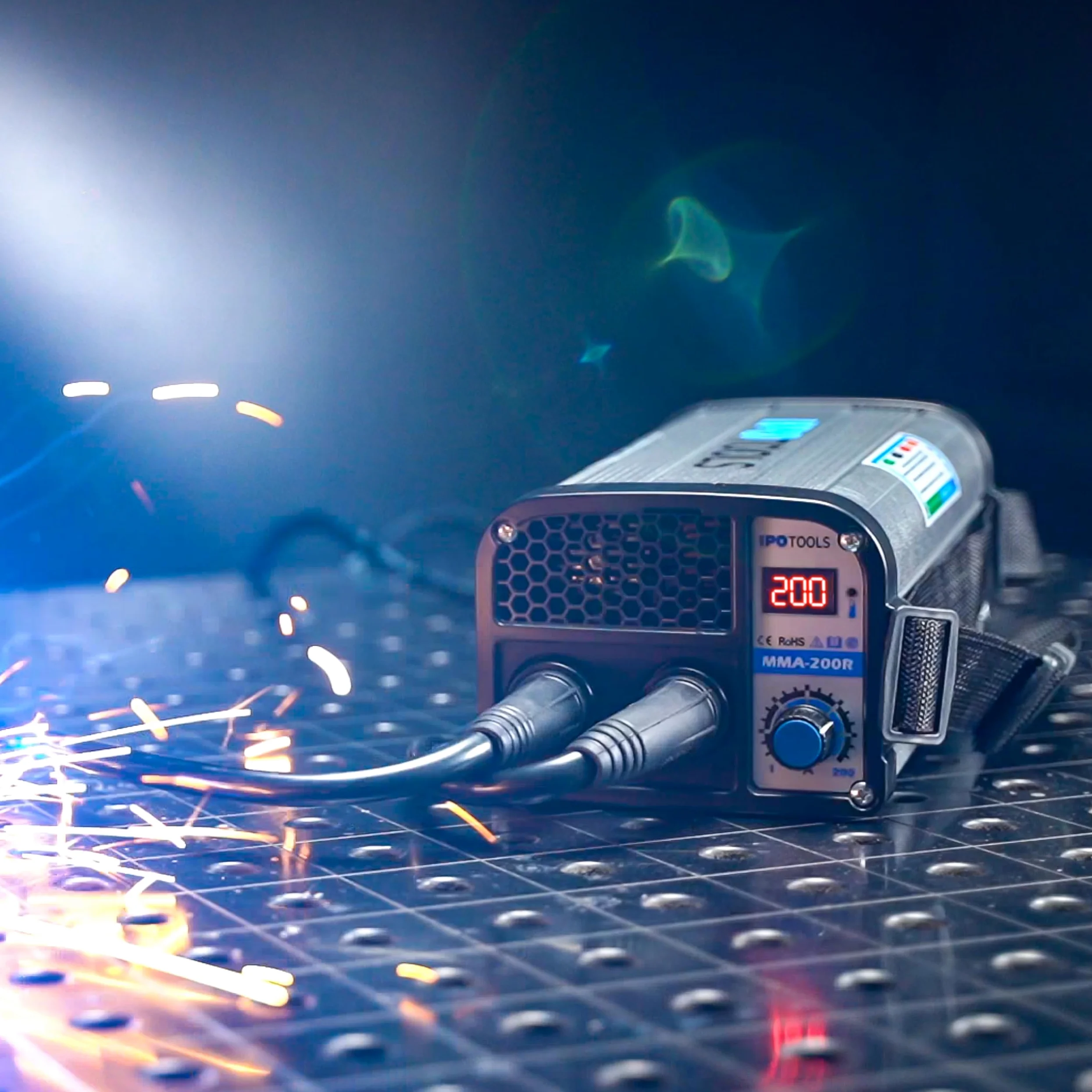 IPOTOOLS MMA-200R - Saldatrice a elettrodi IGBT MMA/E-Hand con display LCD da 200 Amper/230 V, anti-stick/hot star/Arc-Force/scudo di protezione