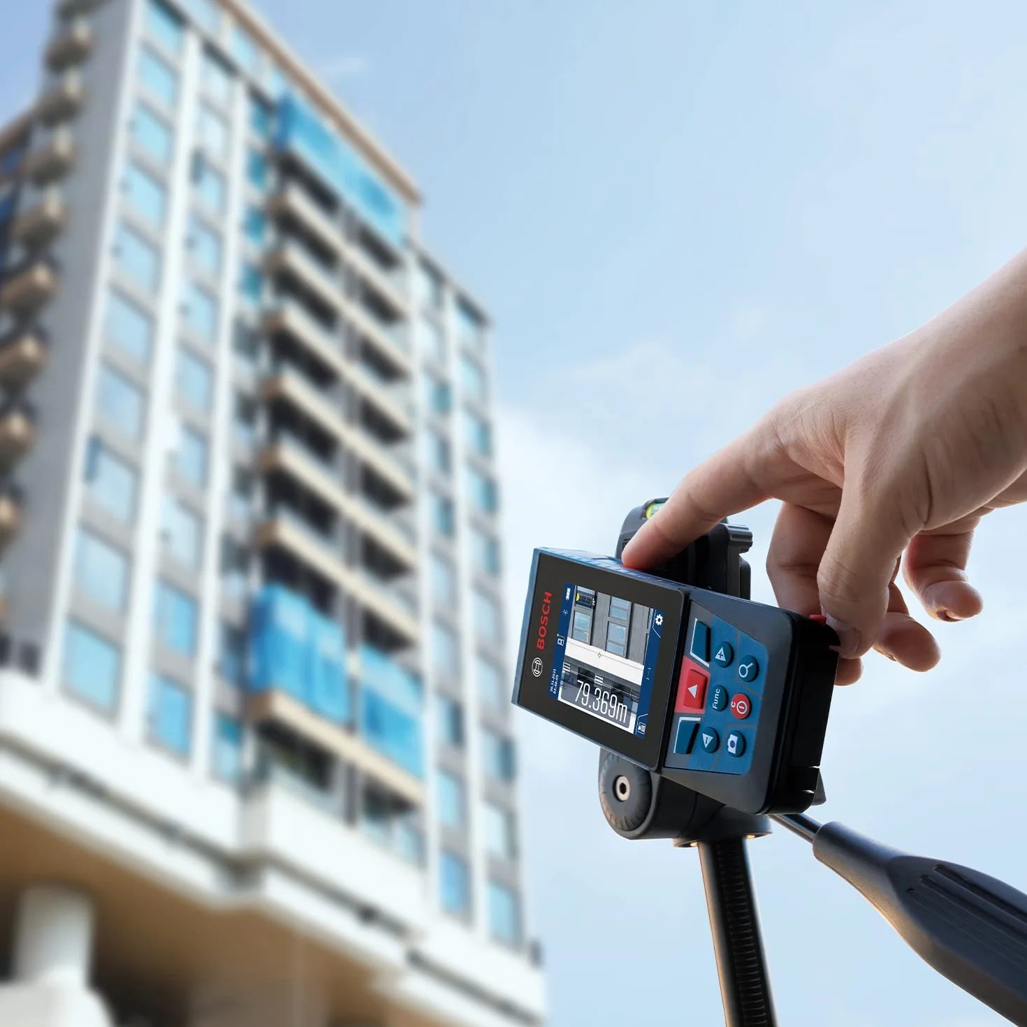Bosch Professional Metro Laser Distanziometro Laser GLM 150-27 C (telecamera integrata, batteria integrata 3,6 V, raggio azione: fino a 150 m, IP54, ± 1,5 mm*, batterie AA, cinturino da polso)