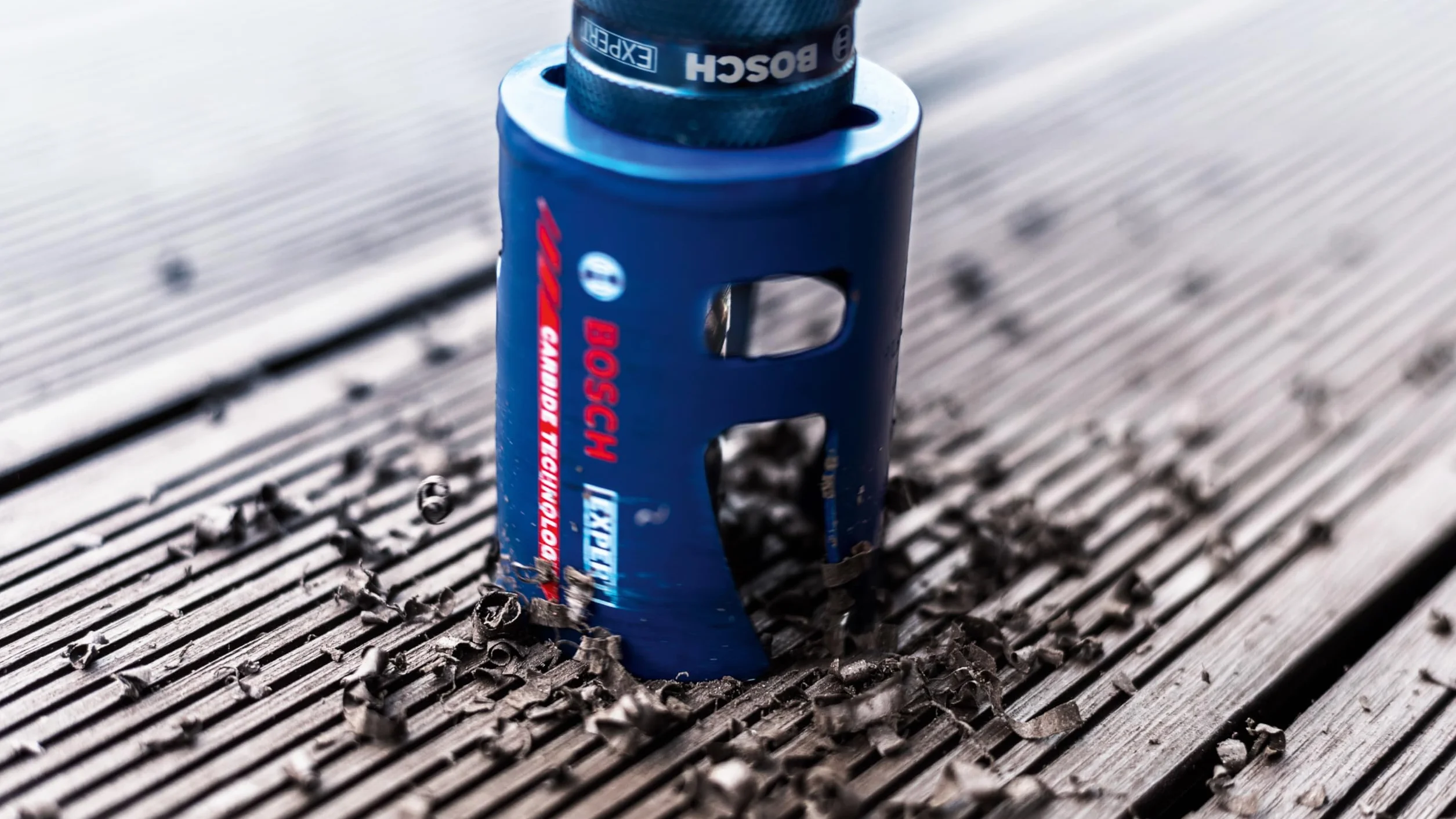 Bosch 1x Sega a tazza EXPERT Construction Material PC Plus (per Legno tenero, Truciolato, Ø 111 mm, Professional Accessorio Trapanoi)