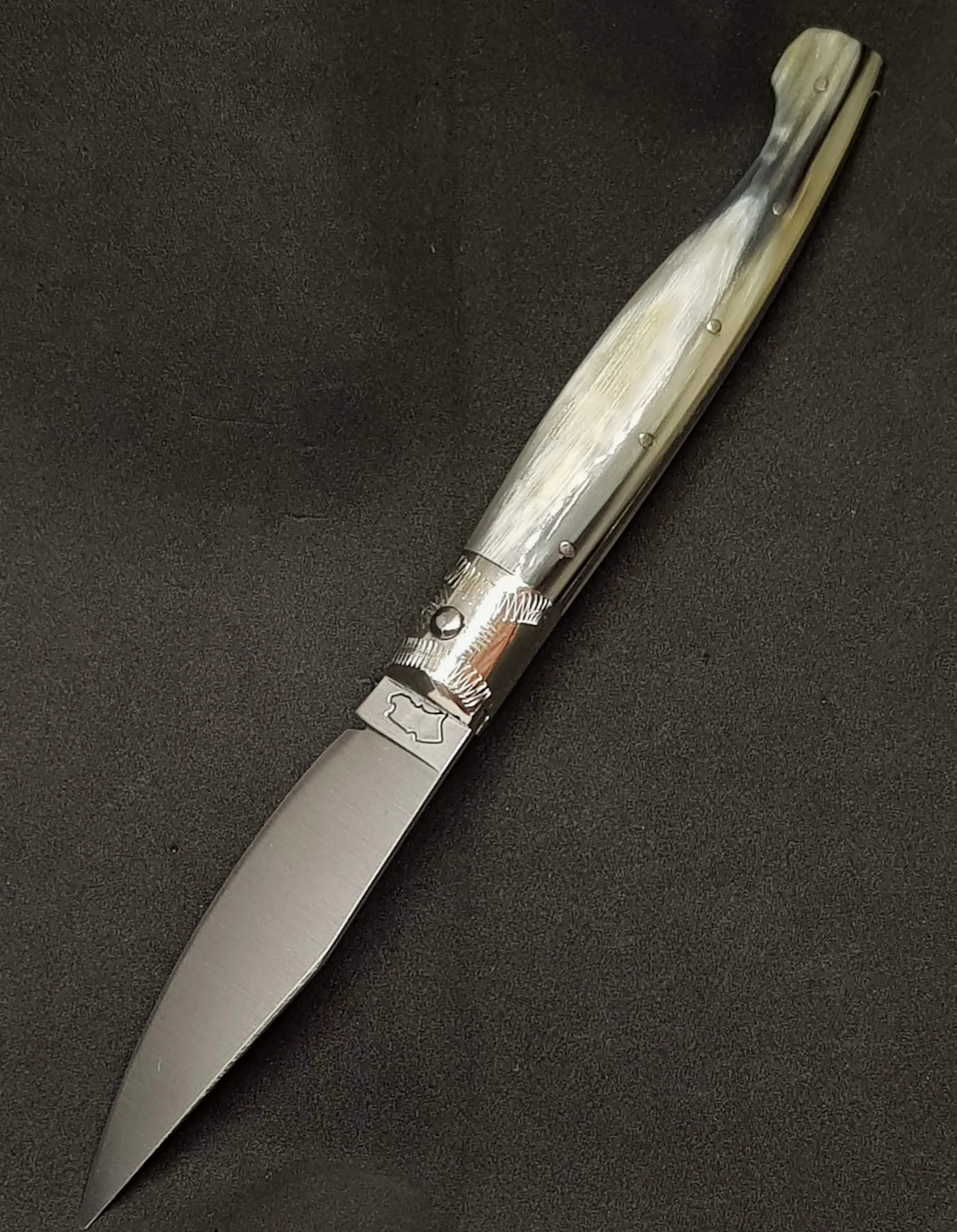 COLTELLO ARTIGIANALE SARDO PATTADA TASCABILE MANICO IN CORNO COLLEZIONE SARDEGNA art 44