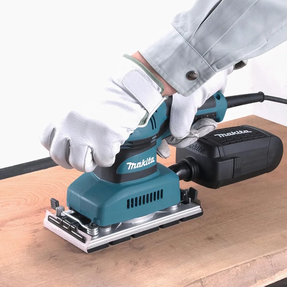 Makita BO3710 - Orbital Sander