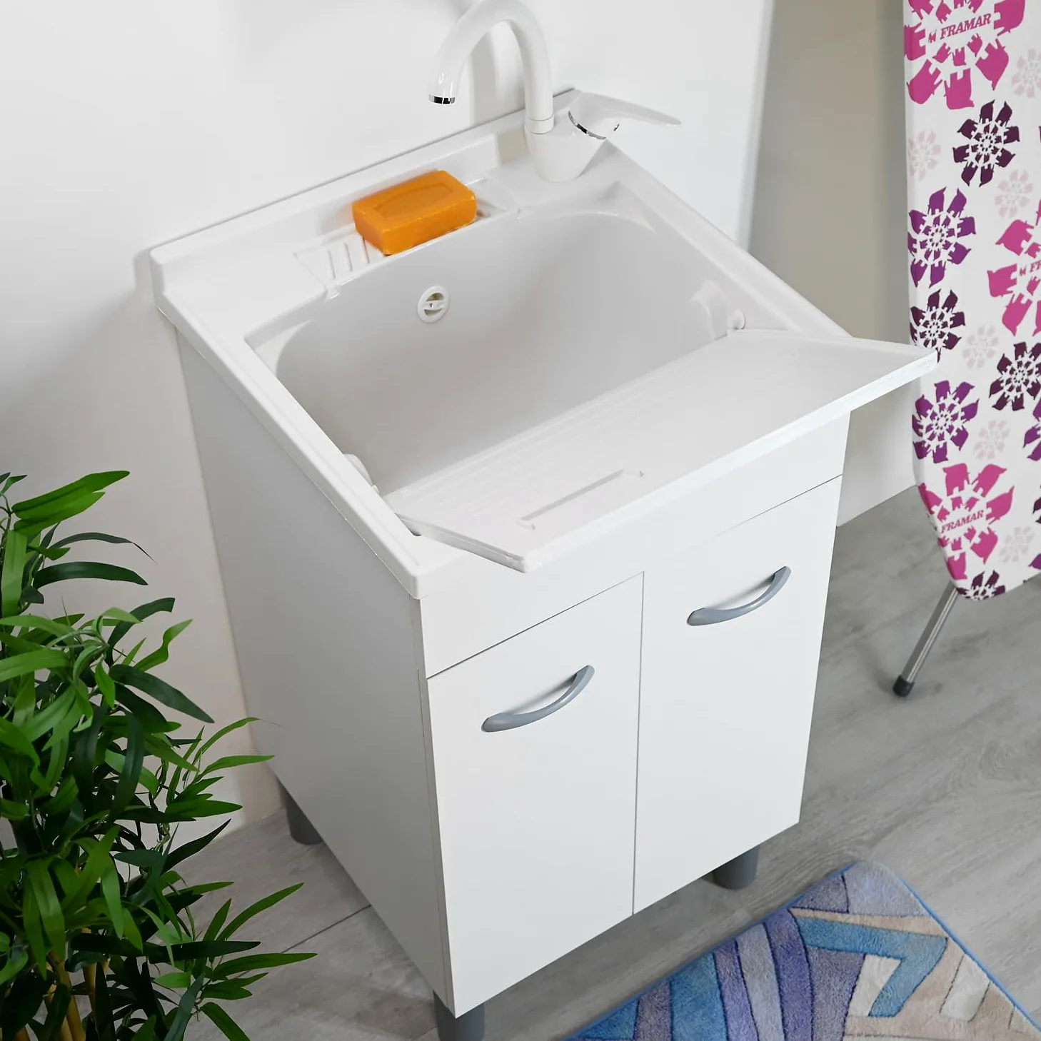Mobile lavatoio lavanderia P 50 L 50 ATHENA con pilozzo asse di lavaggio e sifone resistente ad acqua e umidità (50 x 50)