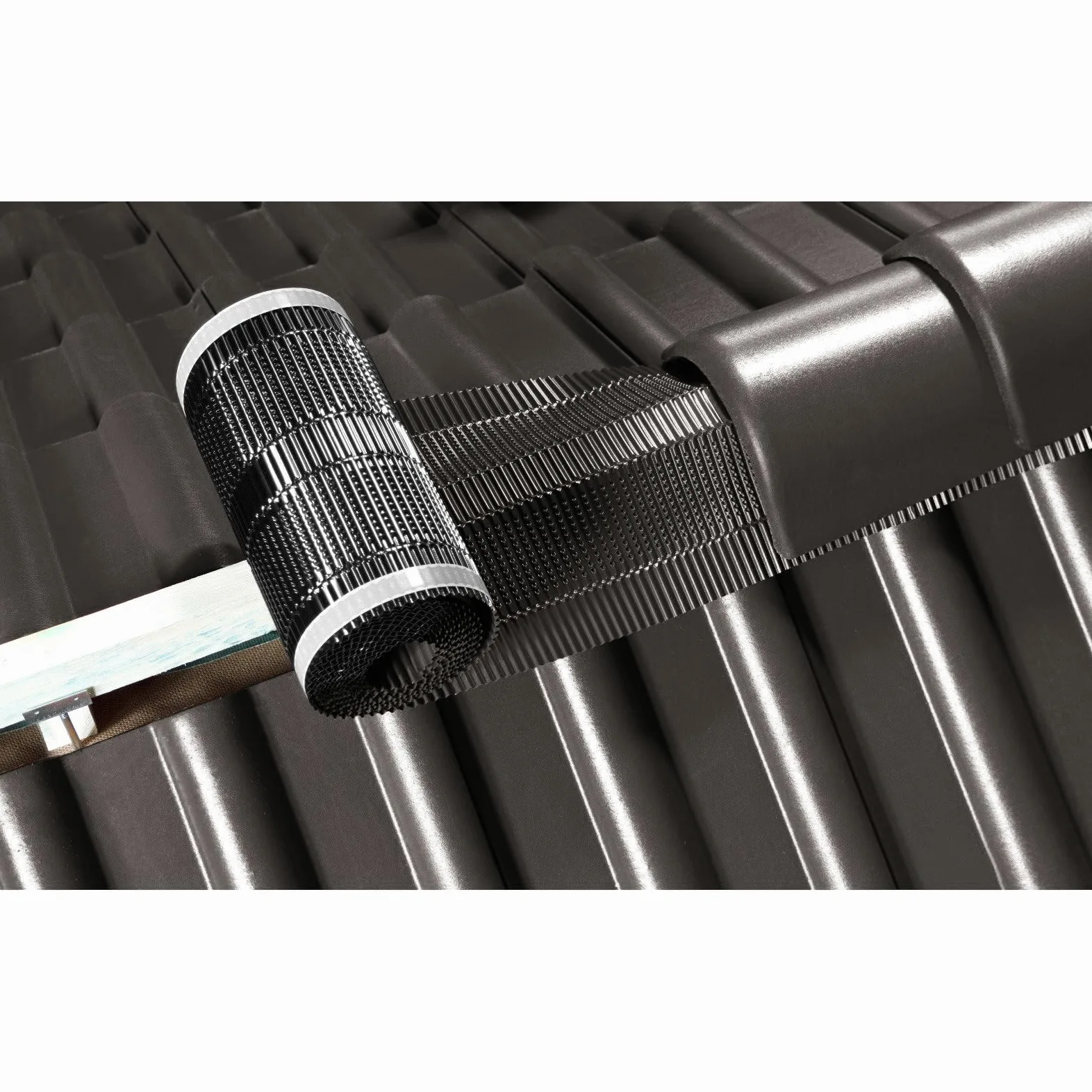 Sotto colmo ventilato per tetti in Tessuto Tecnico + Alluminio laterale | Unità di vendita rotolo da mtl 5 | Larghezza mm 390 | Colore Marrone Testa di Moro