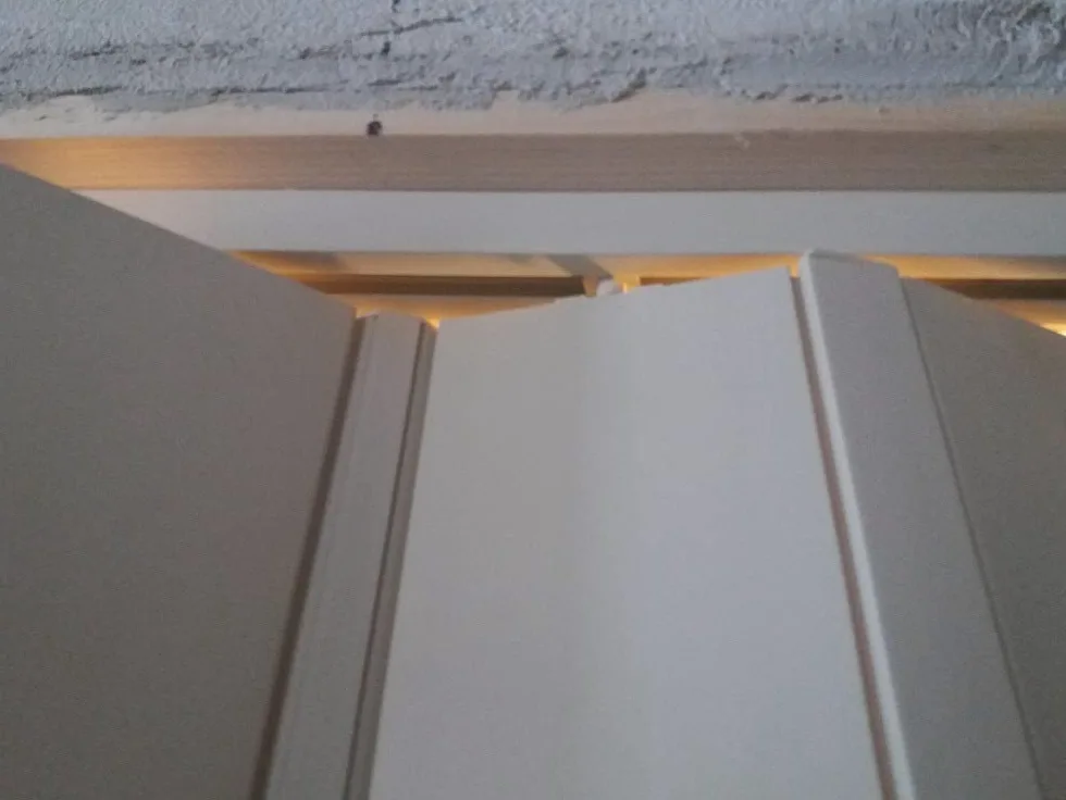 Porta a soffietto scorrevole con serratura e chiave, altezza 204 cm, larghezza 82 cm, altezza 204 x 82 cm, doppia parete