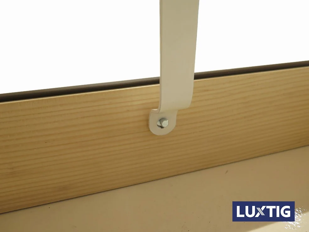 Lucernario per Tetto Finestra Mansarda Skylight Legno Alluminio a Vasistas - Doppio Vetro - Isolamento - Permette anche Fisicamente di uscire dal Lucernario - Dimensioni Misure cm 55X98