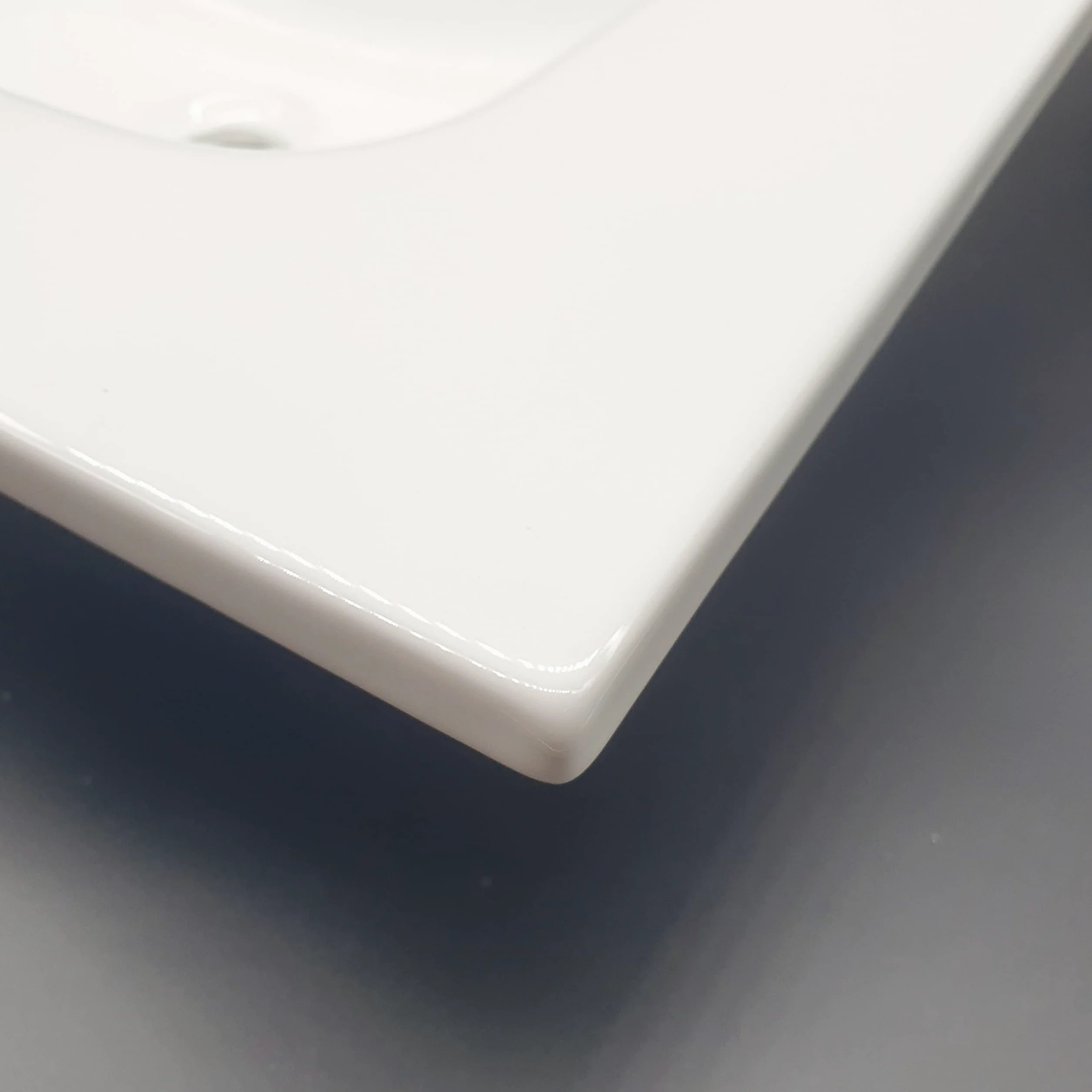 NORBE Lavabo ad Incasso (80x46 cm) in Ceramica | Lavandino Design Moderno vasca rettangolare | Finitura Bianco Lucido | Lavamani senza Piletta| Bacinella Sanitari Bagno (81 x 46,5 X 1,8 cm)