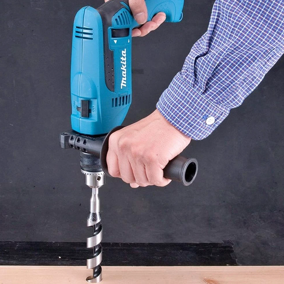 MAKITA HP1640 - Taladro percutor 680W 2 kg 2800 rpm portabrocas con llave