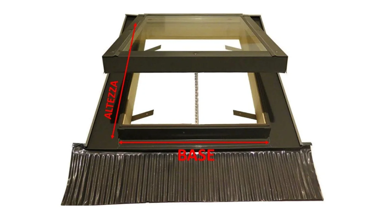 Finestra da tetto/Lucernario Elettrico per apertura a distanza con motore 220 volt. Finestra ideale dove non è possibile l'apertura manualmente. (45 x 55 Base x Altezza)