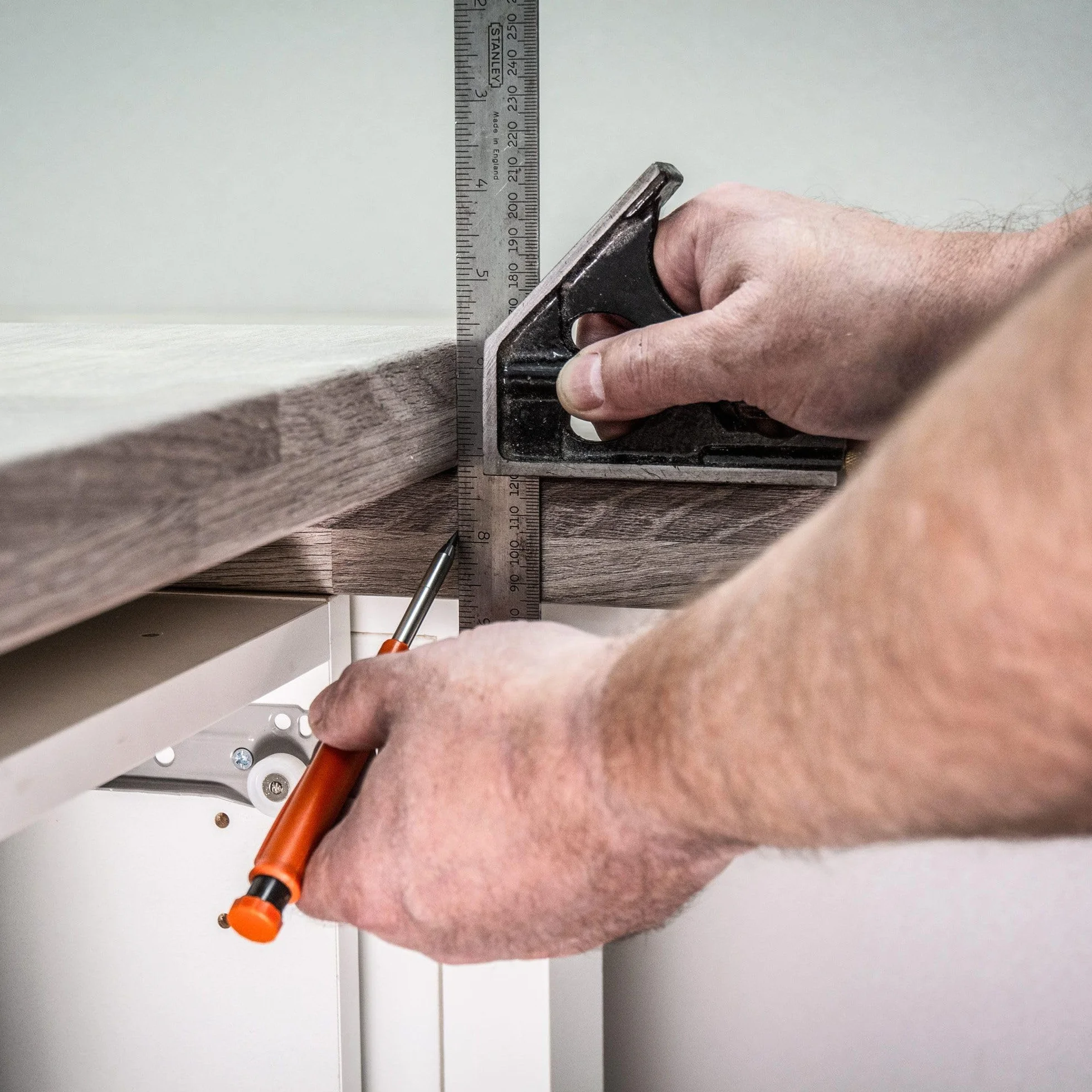 Trend Professional Plantilla Multi-Materiale per Giunzioni a Mitra Mason, Fino a 700mm di Larghezza, Allineamento Bordo Anteriore, KWJ700/PRO