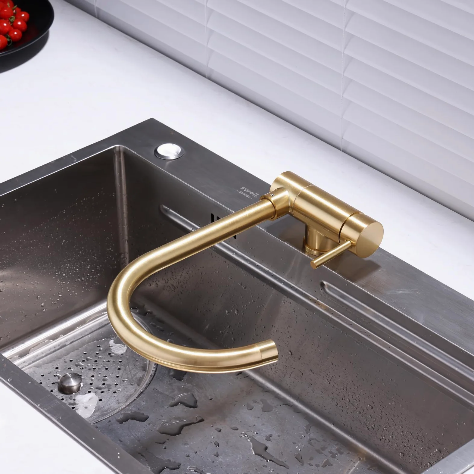 XJTNLB Rubinetto Sottofinestra Miscelatore Cucina Oro Spazzolato Miscelatore da Cucina Canna Collo di Cigno Miscelatore Abbattibile Cucina