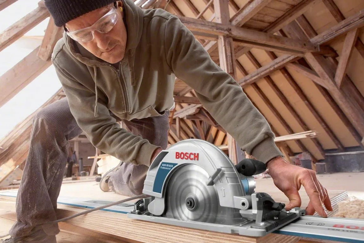 Bosch Professional 060157A900 Sega Circolare, Blu