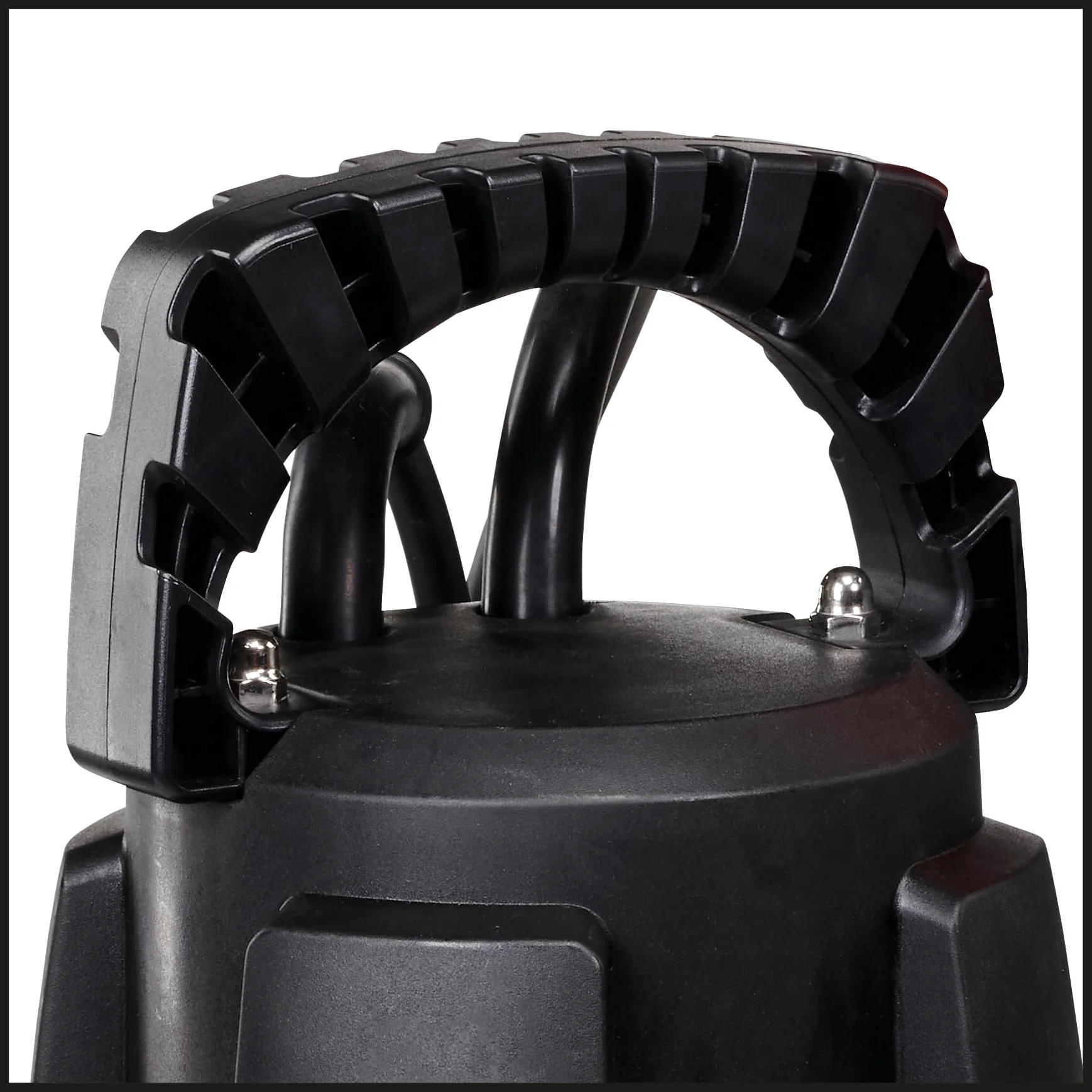 Pompa per acque scure GC-DP 7035 LL di Einhell (700 W, aspirazione superficiale fino a 1 mm, portata di 16.000 L/h, 0,8 bar, immersione fino a 7 m, commutabile per acque scure e chiare)