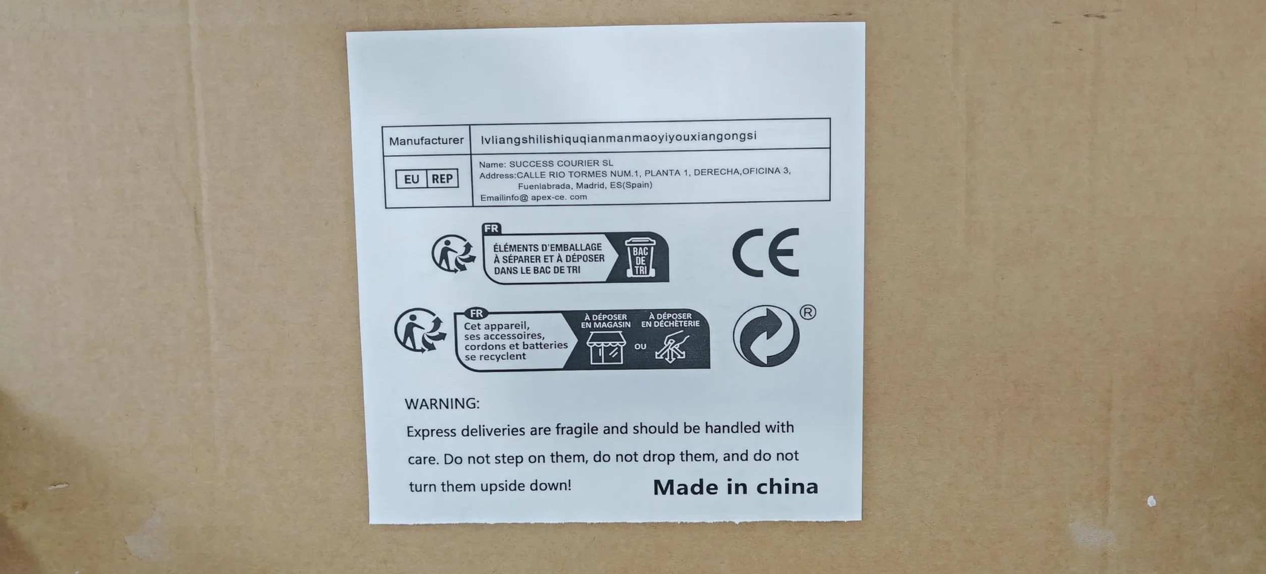 Botola Di Accesso Al Tetto Lucernario, Copertura Antipioggia Porta Di Sicurezza Resistente Alle Intemperie Botola in Acciaio Zincato Installazione Su Ponte Finestra per Tetti,85x100cm