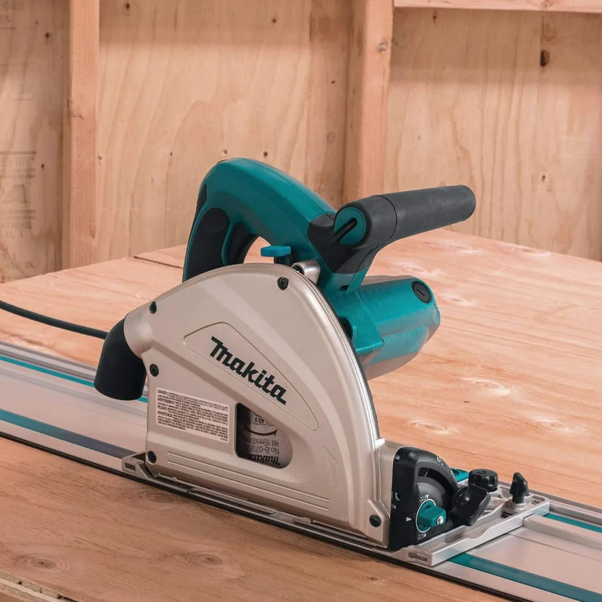 Makita - Sega a immersione da 165 mm, 240 V, guida da 1,5 m, custodia e lama 48T, SP6000J1