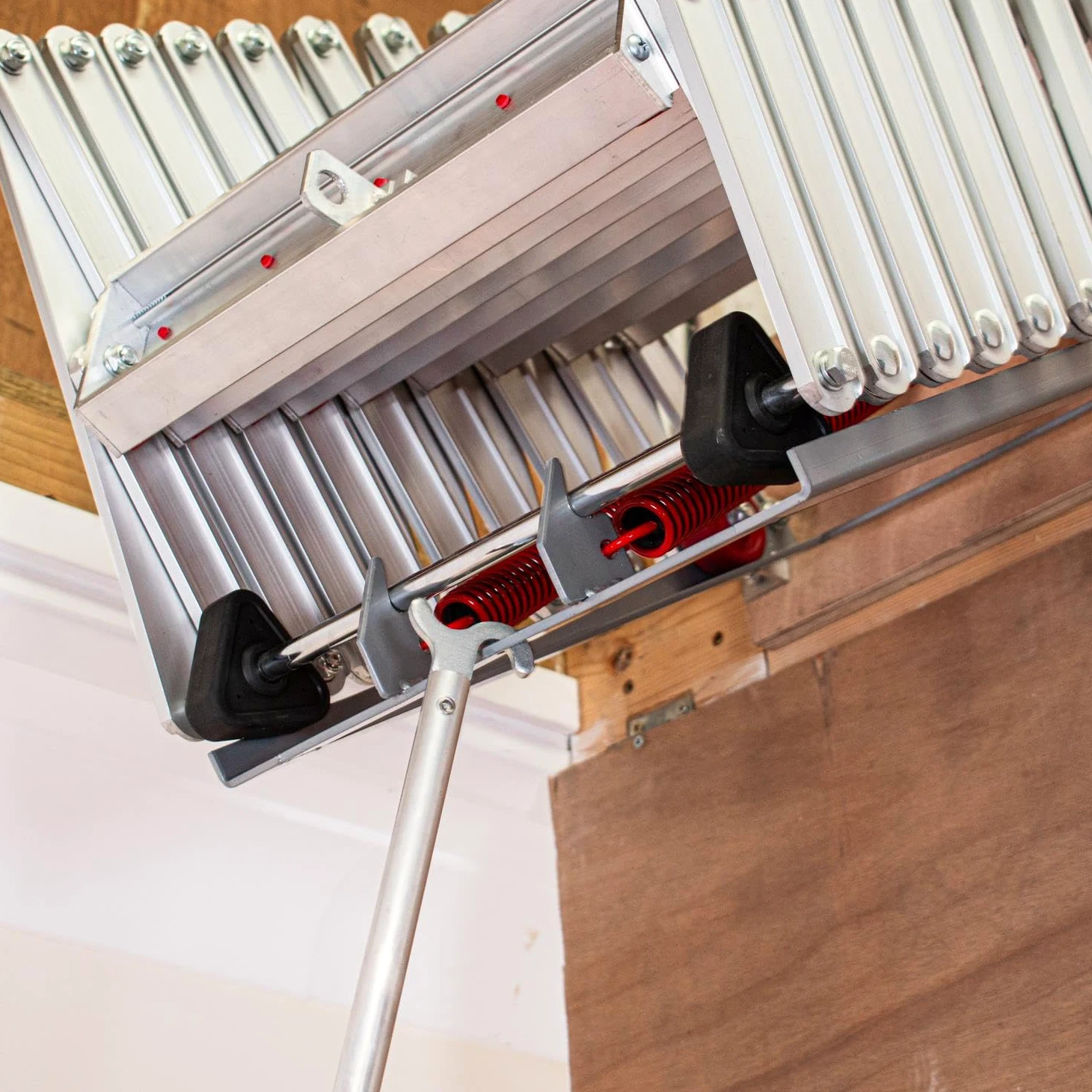 Scala a fisarmonica BPS per soppalco - Facile da montare - Superbo design compatto con gradini antiscivolo rivestiti in gomma (10ft)