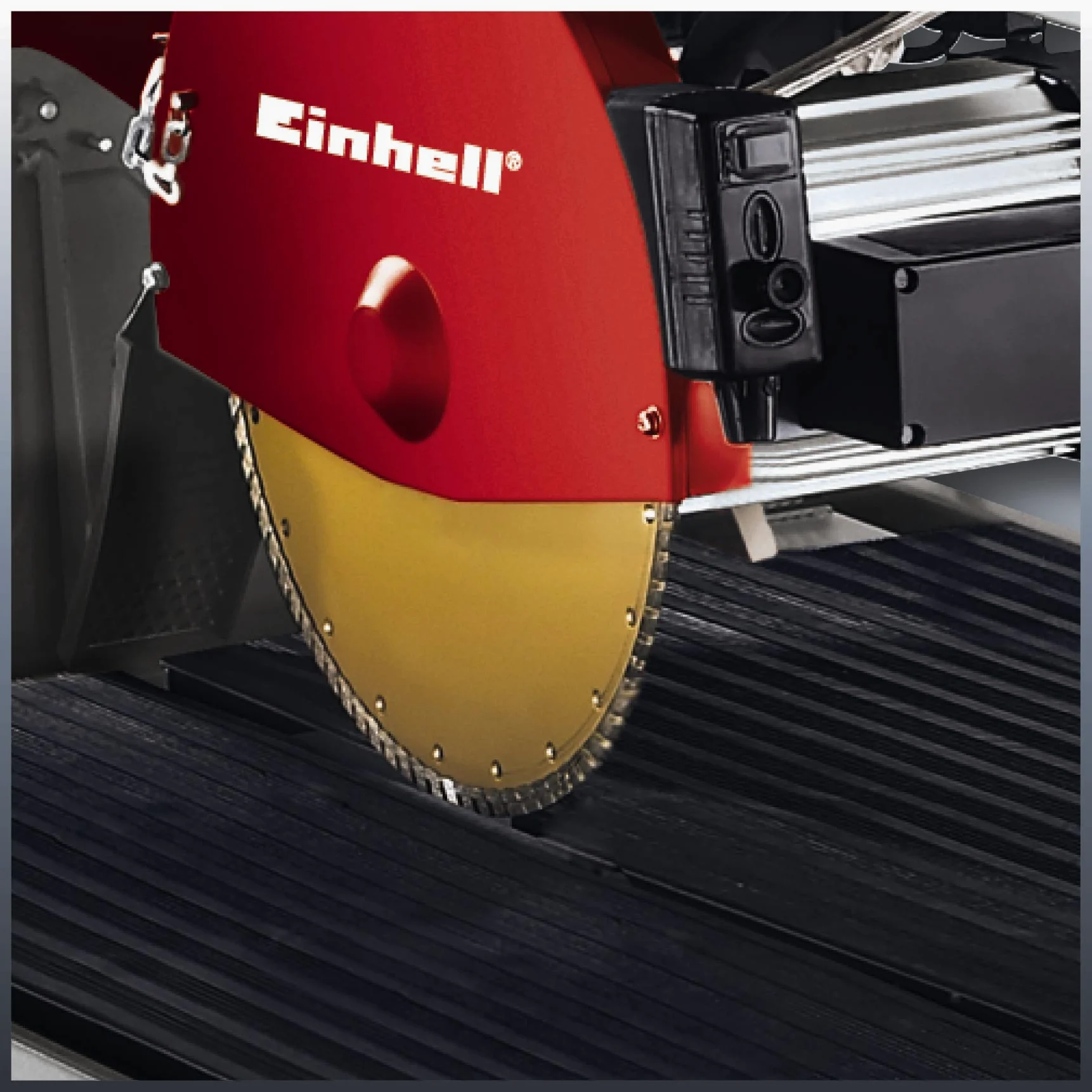 Einhell TE-SC 920 L Tagliapietre (220-240 V, 50 Hz, 2200 W, giri al min. 3000, taglio max 70x920 mm, incl. disco diamantato Ø 300)
