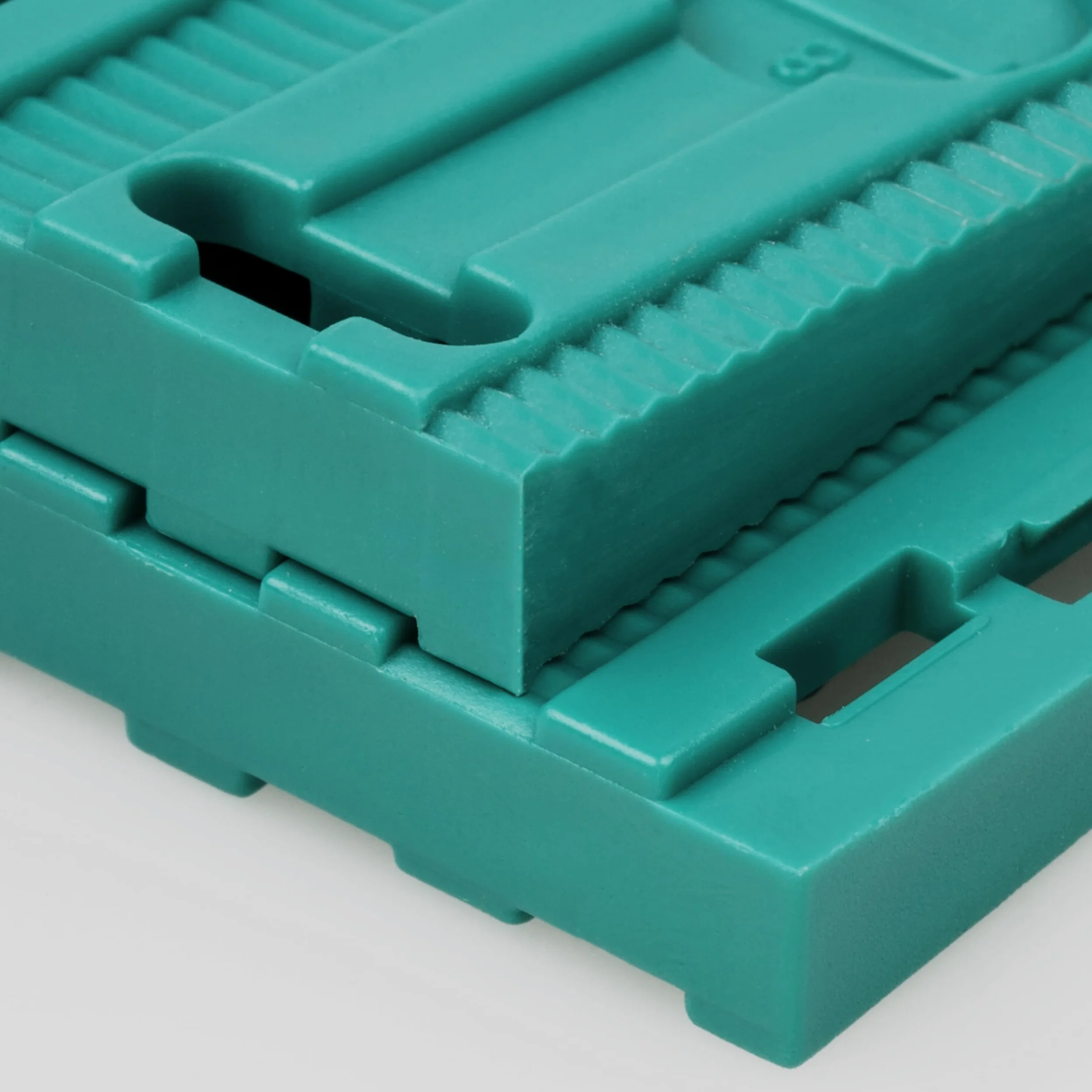 wolfcraft Set per Posa di Pavimenti in Vinile e Laminato, 33 Pezzi con Taglierina Professionale VLC 800 e 30 Cunei Universali per Giunti di Dilatazione – 8638000