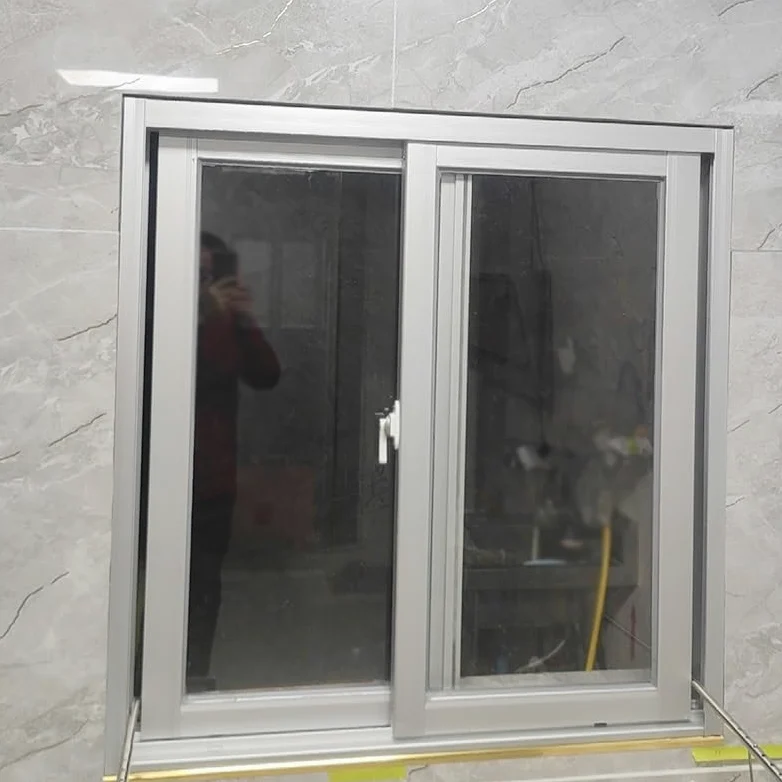 Finestra scorrevole per capanno in lega di alluminio con pannello in vetro, telaio a battente di ricambio per casa, caffè e uffici, bianco, 80 x 80 cm