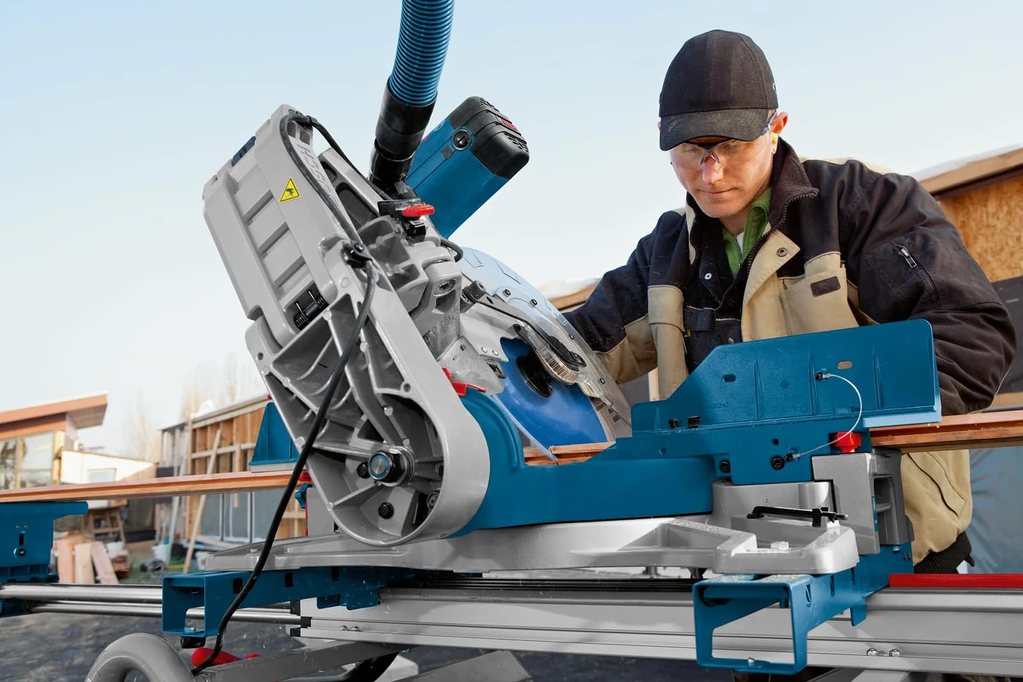Bosch Professional Troncatrice Radiale Gcm 12 Gdl (Motore da 2000 Watt, Incl. Laser a Doppia Linea, Lama, Pinza di Serraggio)