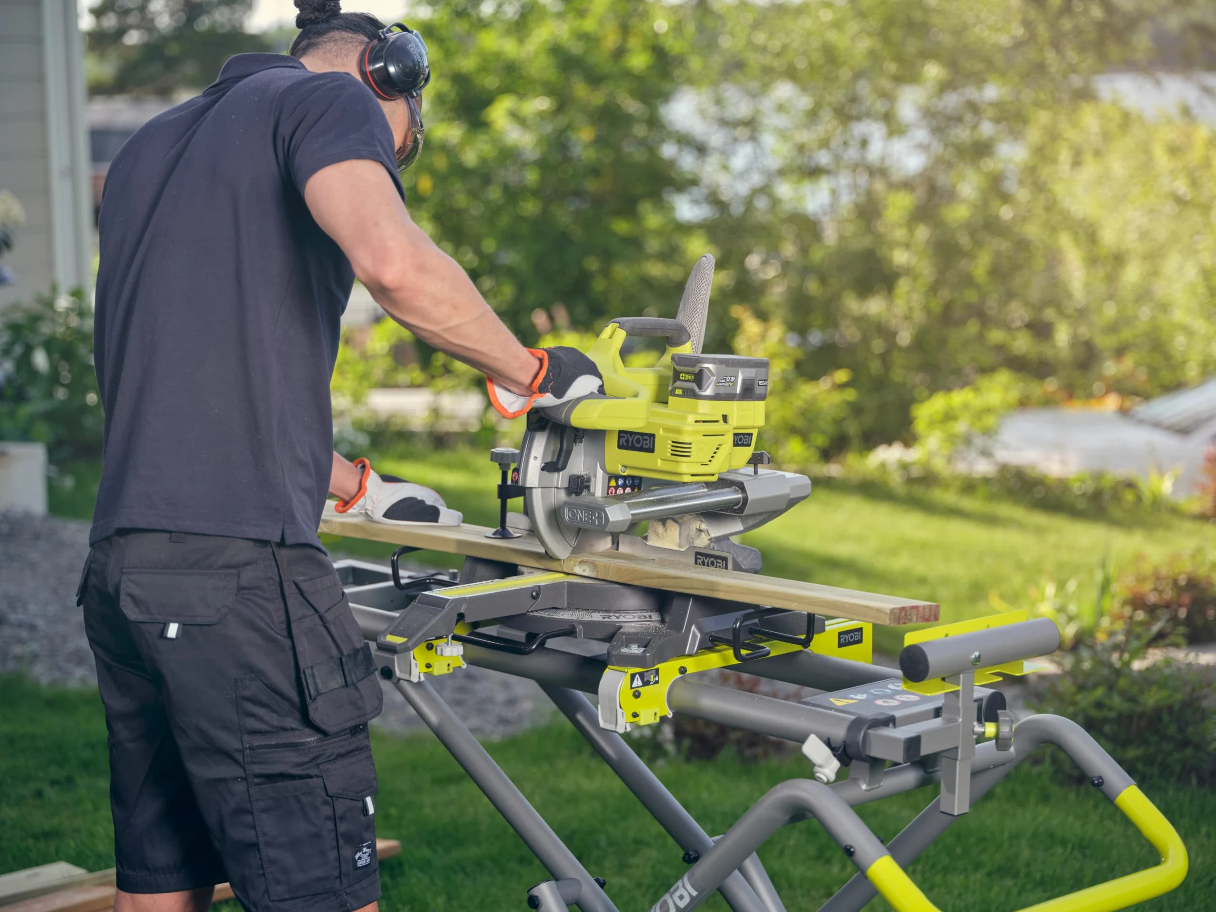 Ryobi RLSW01 Supporto per troncatrice con ruote