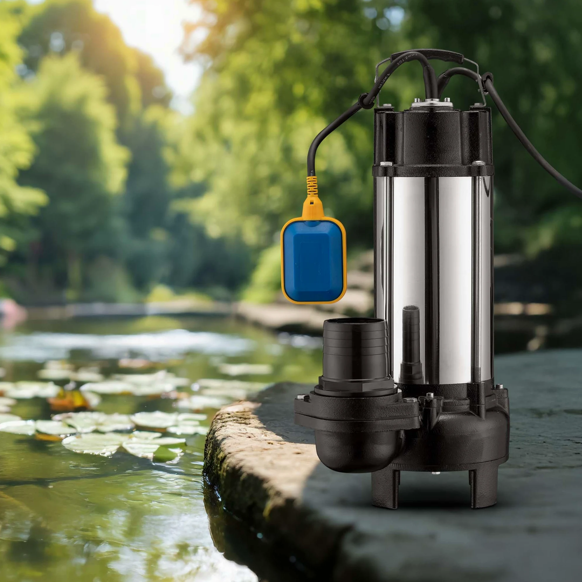 Wiltec Pompa sommersa acque nere con trituratore e galleggiante 31.200 l/h 2200 W, prevalenza 10m