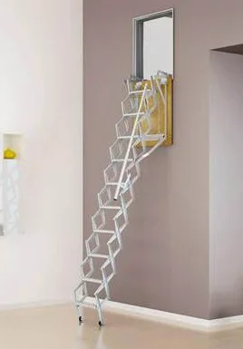 Scala Retrattile a Parete in Acciaio da 0.29m a 0.39m di Larghezza, Lunghezza Aggiustabile da 2.45m a 3.00m, Portata Massima 260kg, Nero