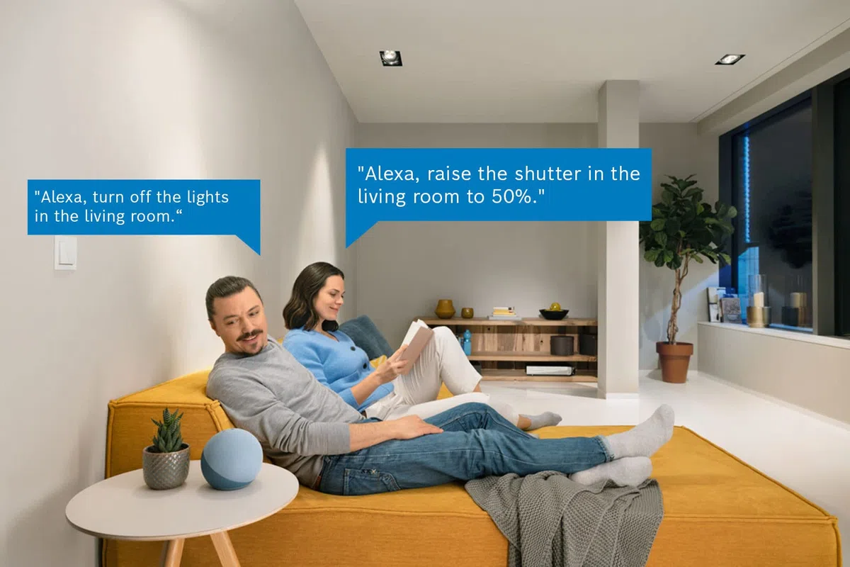 Set di illuminazione e oscuramento per la casa intelligente di Bosch, comprendente interruttore a parete, 6x controllo luci/tapparelle II, 6x interruttore a parete per attuatori smart