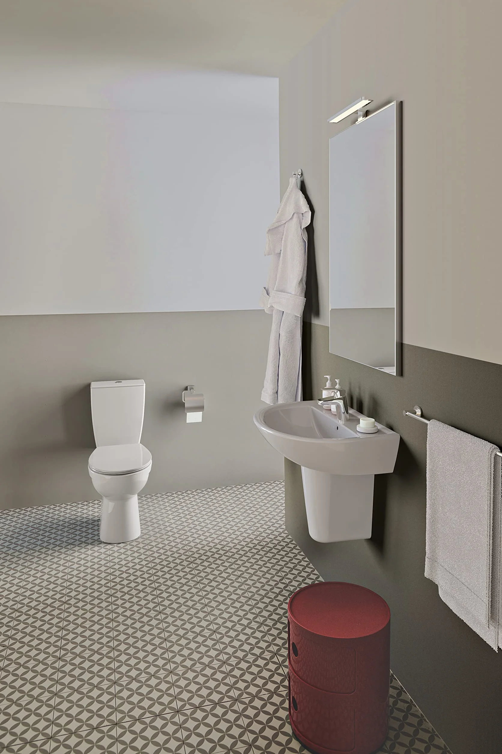 Ideal Standard W332201 Lavandino del bagno EUROVIT, Bianco