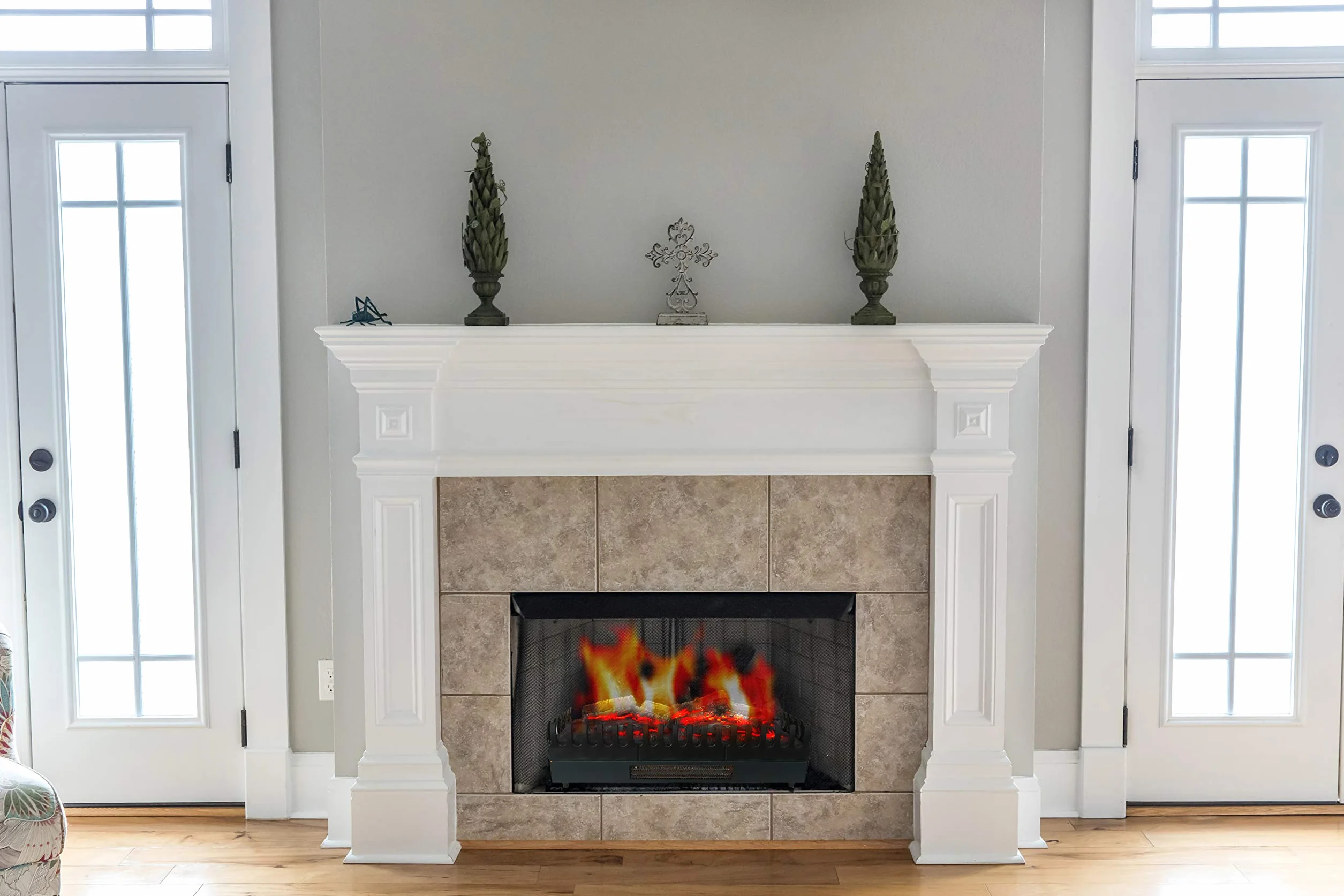 CHEMIN'ARTE Camino elettrico con Effetto Fiamma XL - LED - Legno Sintetico - 67 x 23 x 24 cm - Fuoco Elettrico - Riscalmento 2000W