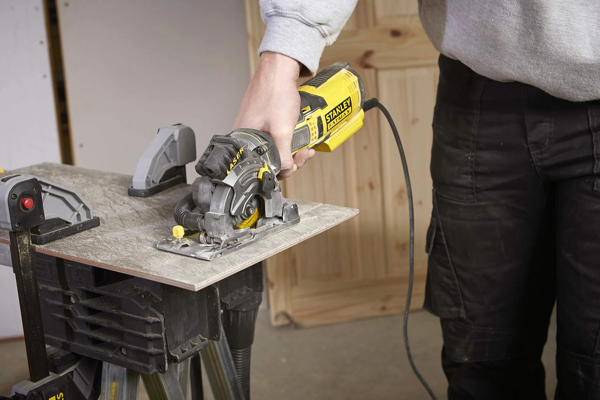 STANLEY FME380K-QS Mini-Sierra Circular de Mano 650W 89mm, 650 W
